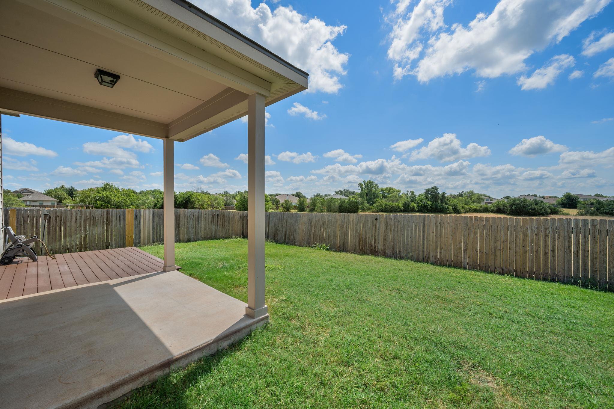 401 Mourning Dove Ln, Leander, TX 78641