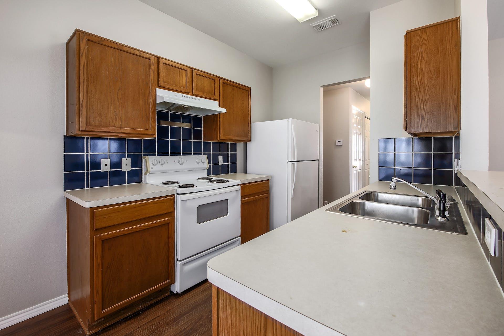 14904 Antique Finish Dr, Pflugerville, TX 78660