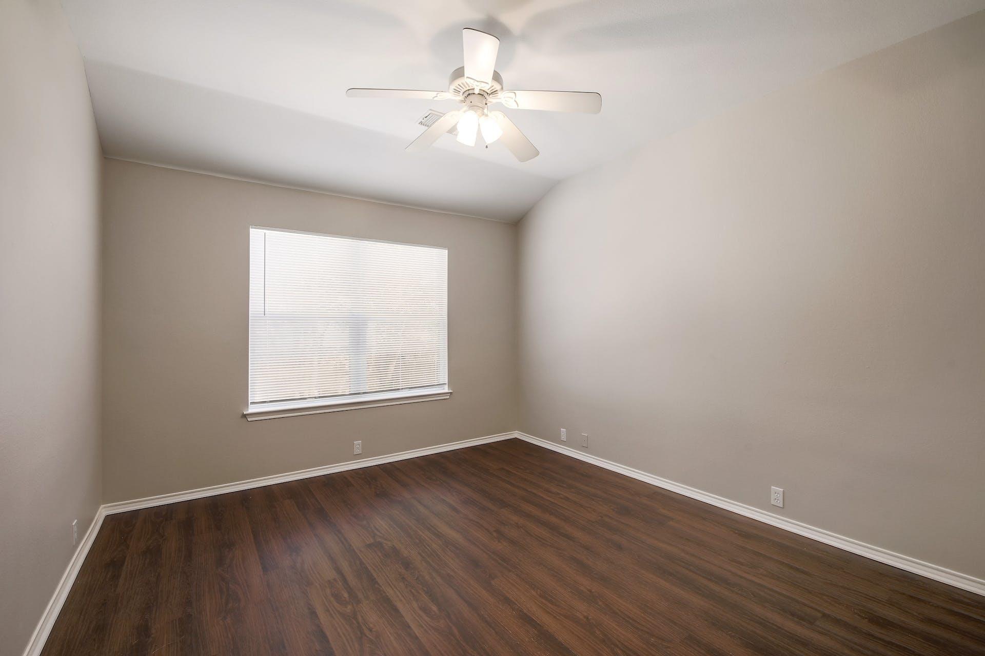 14904 Antique Finish Dr, Pflugerville, TX 78660