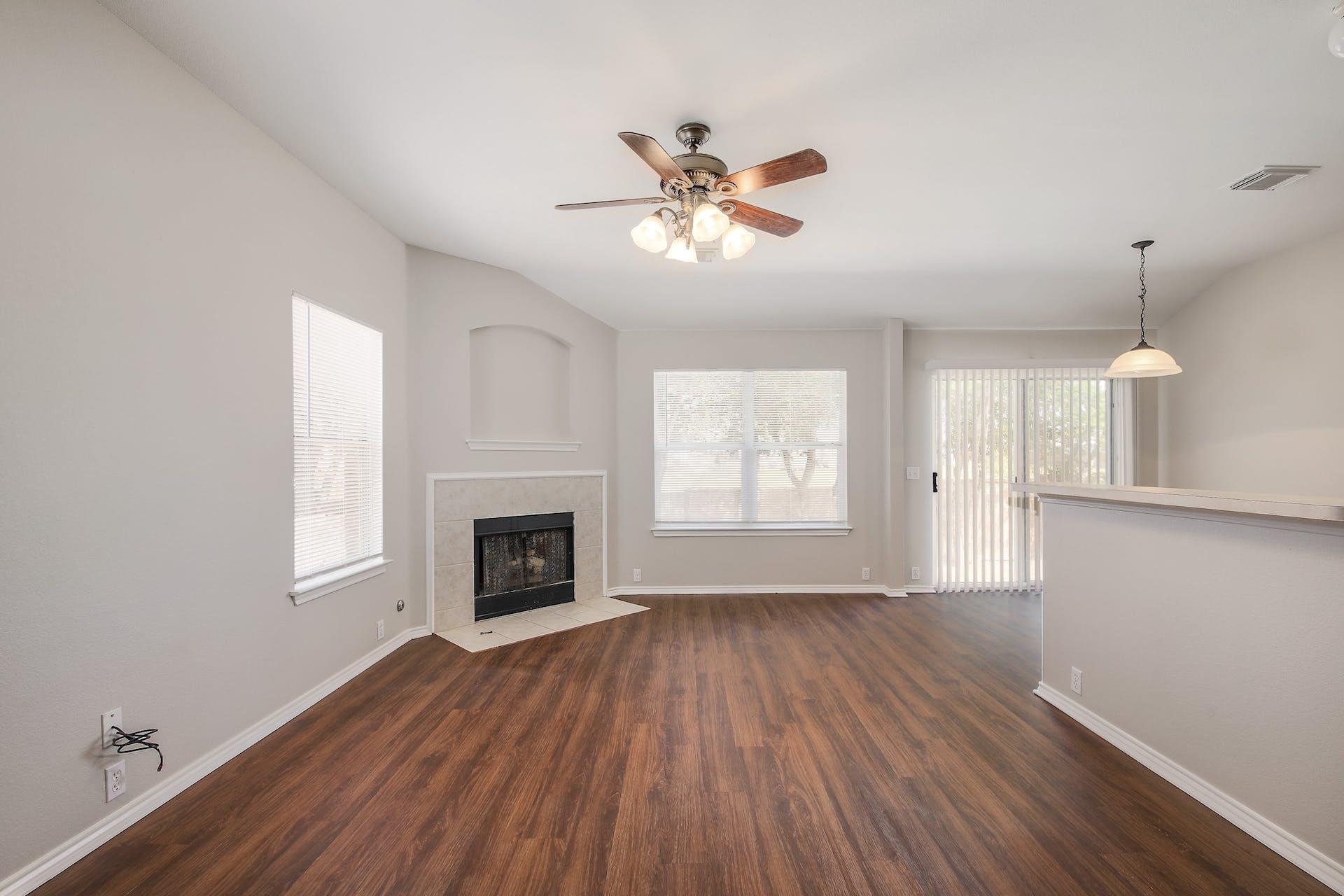 14904 Antique Finish Dr, Pflugerville, TX 78660