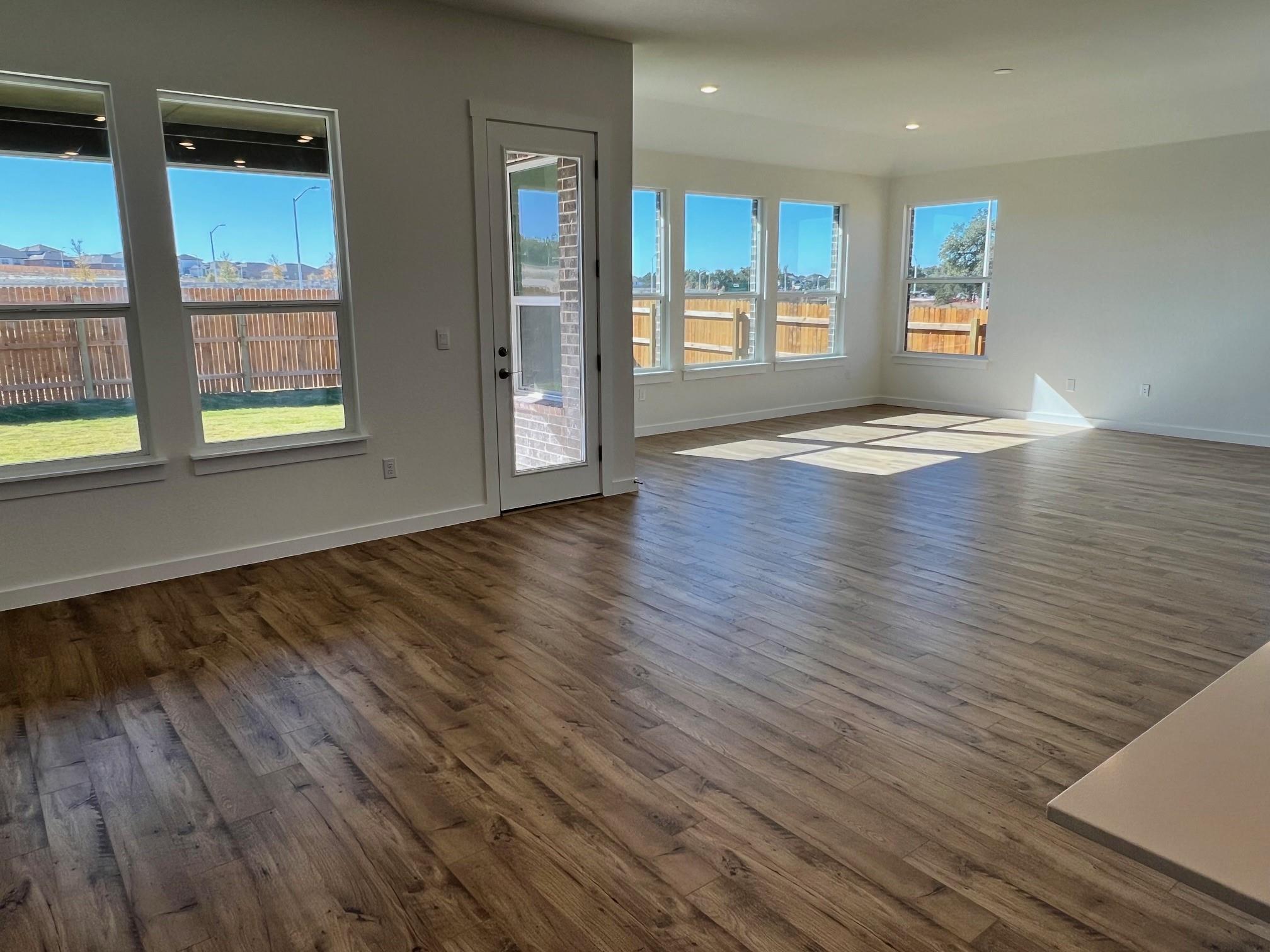 509 Prairie Wind Dr, Leander, TX 78641