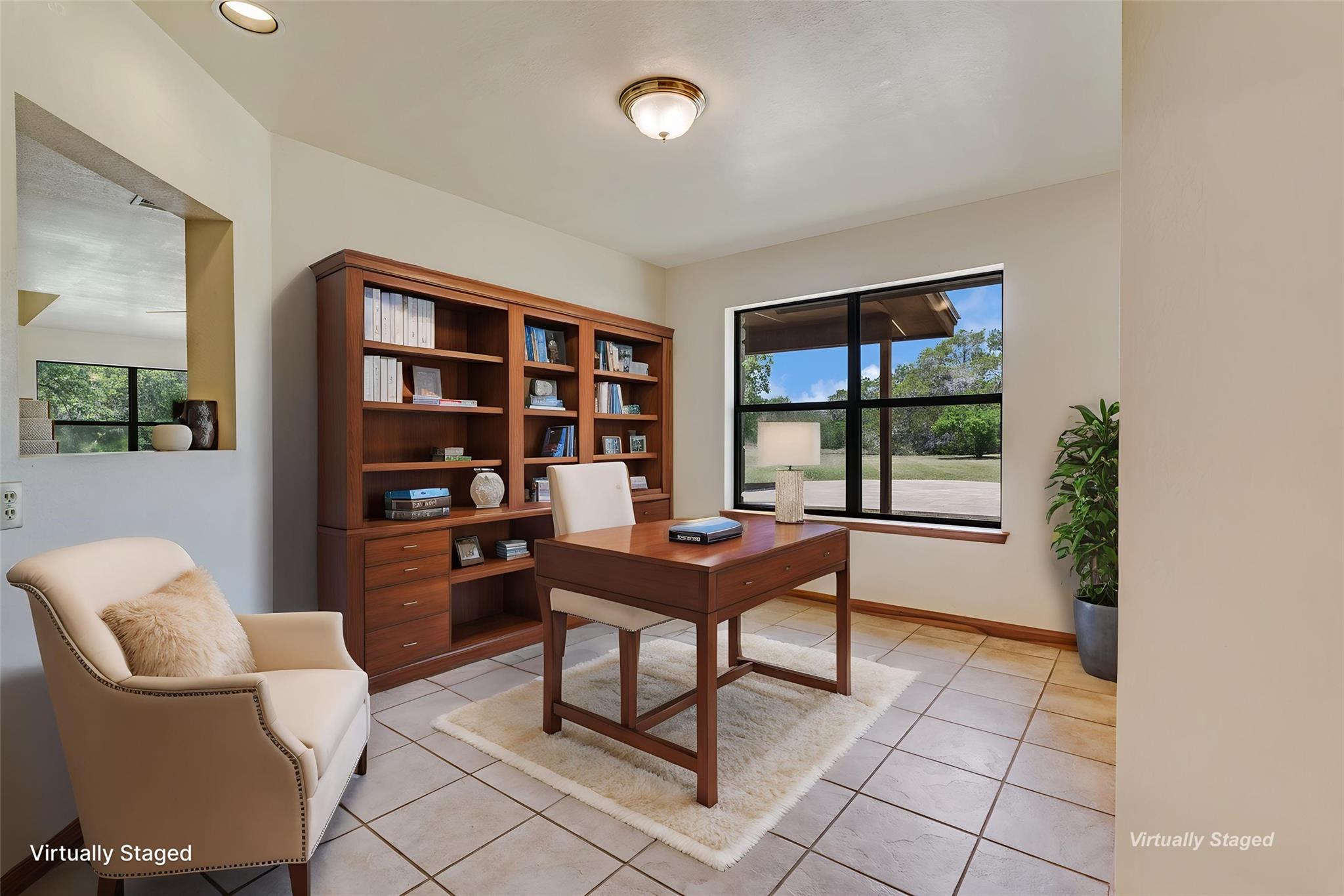 199 Middleton Rd, Spicewood, TX 78669