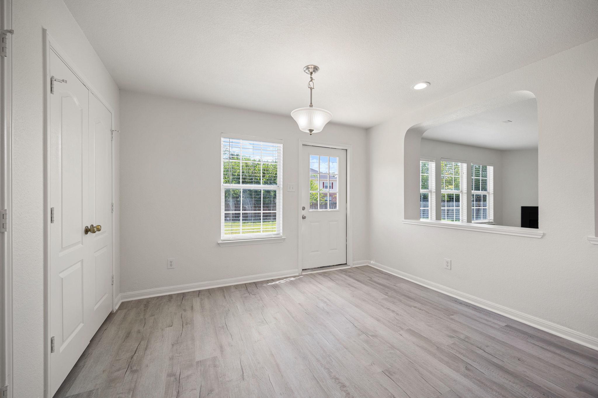 113 Silver Lace Ln, Round Rock, TX 78664