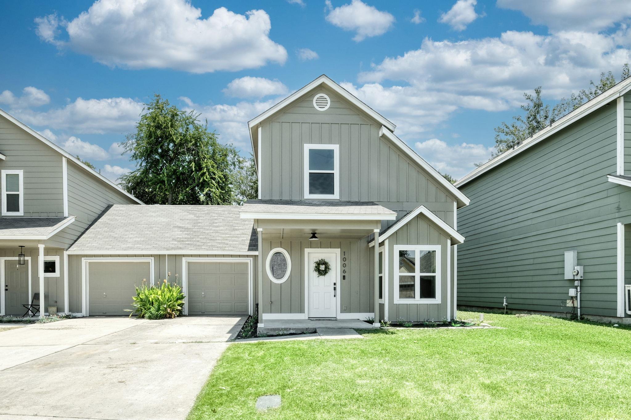 1006 E 3rd St, Georgetown, TX 78626