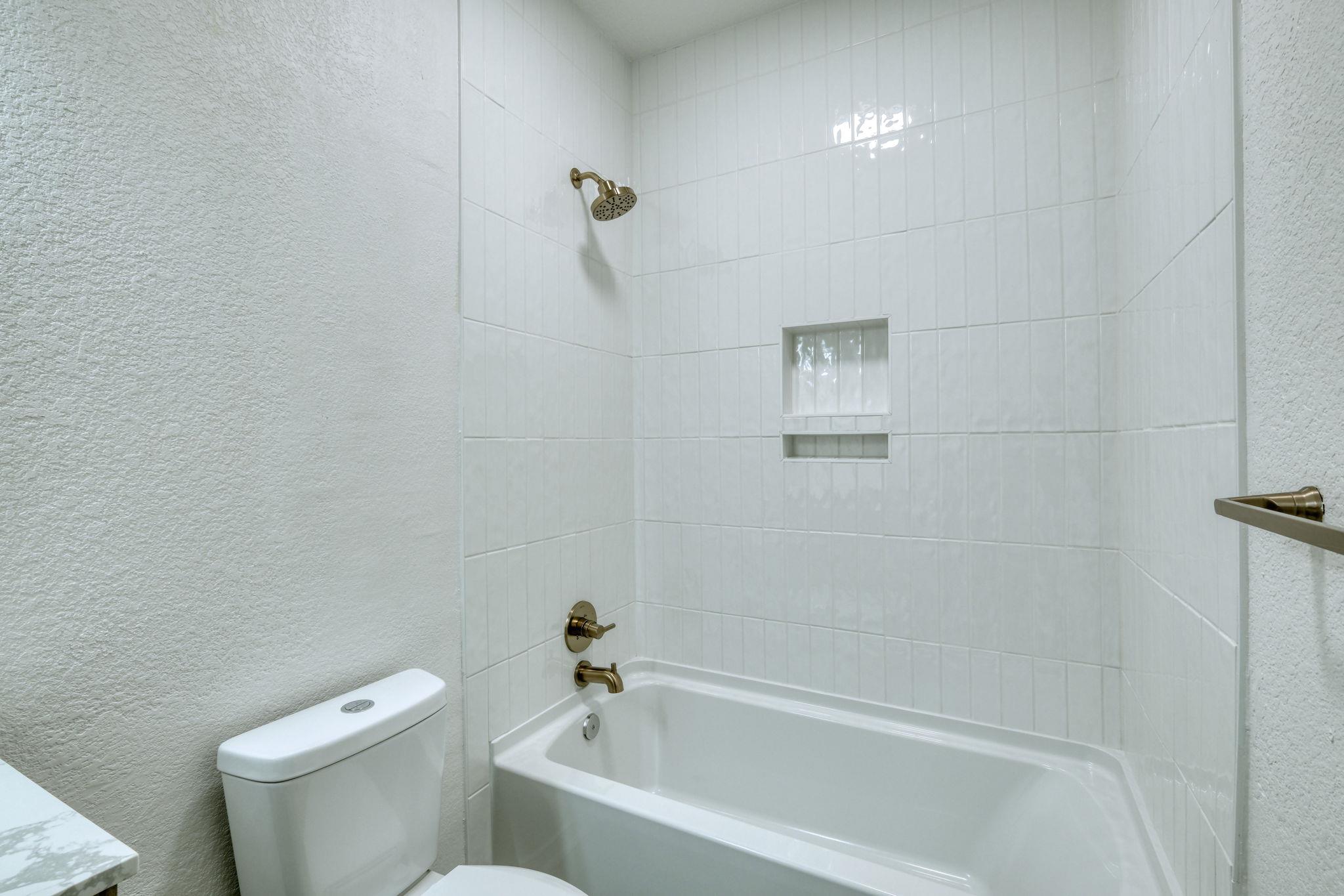 1006 E 3rd St, Georgetown, TX 78626