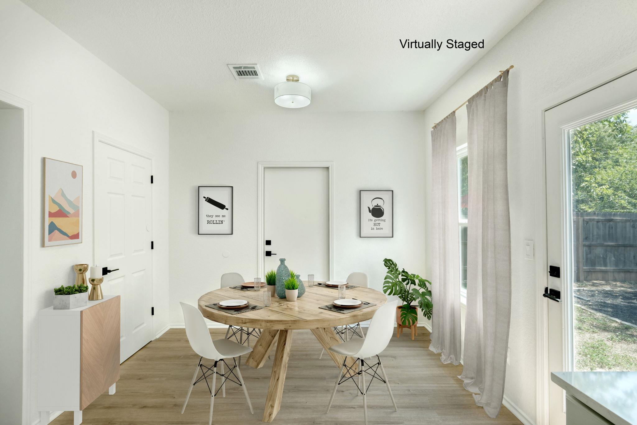 1006 E 3rd St, Georgetown, TX 78626