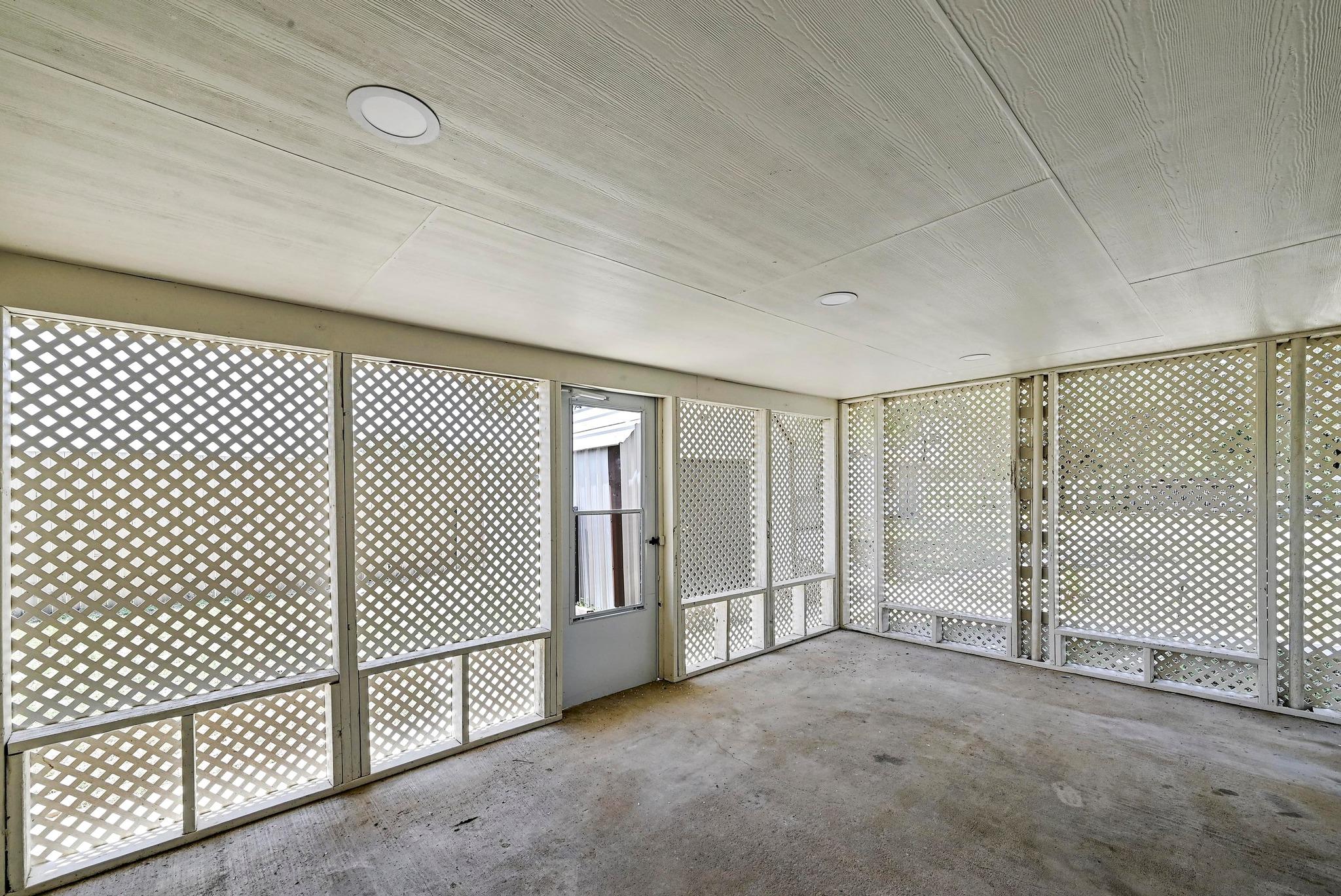 24701 Martin Ln, Spicewood, TX 78669