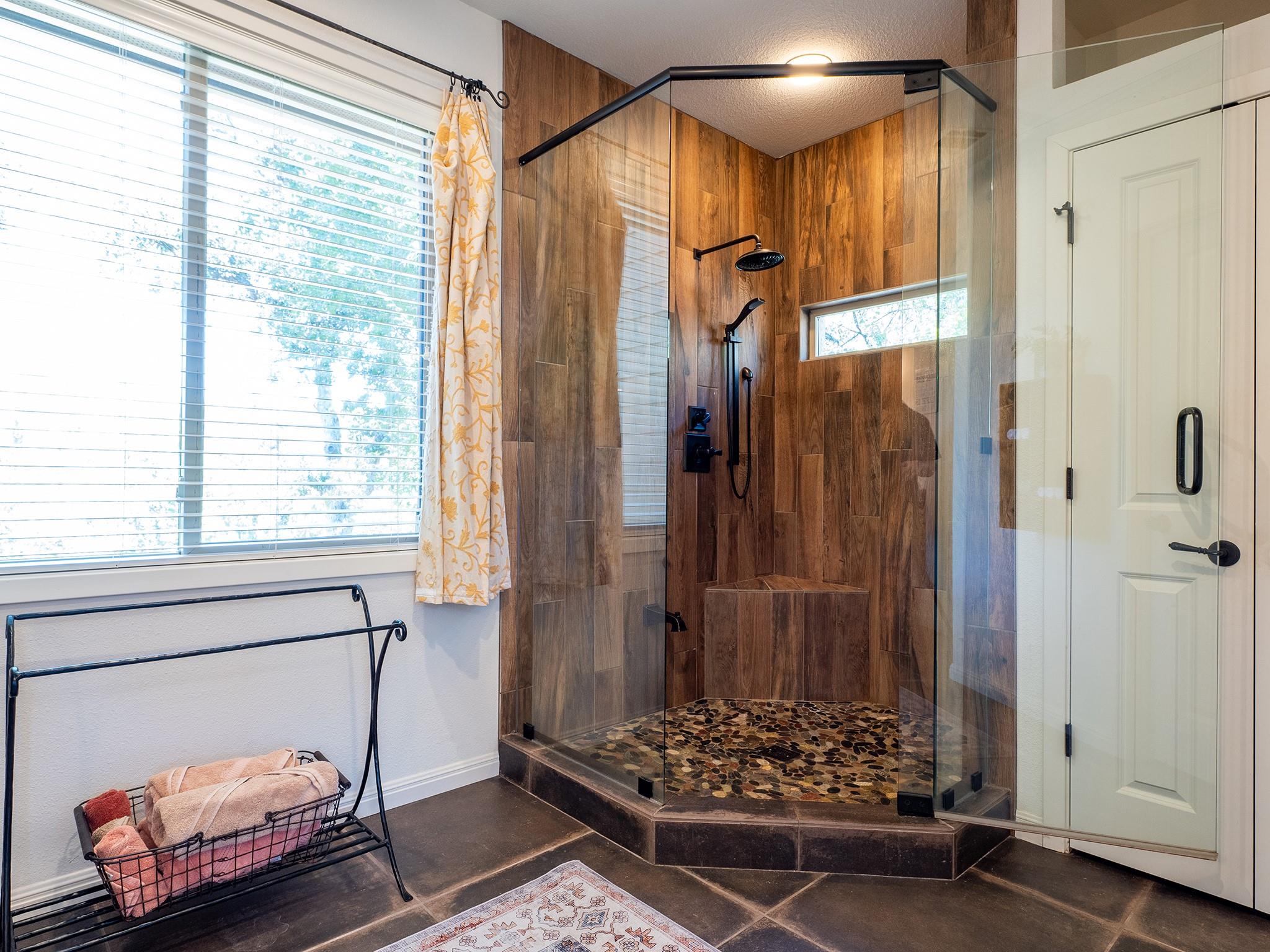 10731 CASSIA Dr, Austin, TX 78759