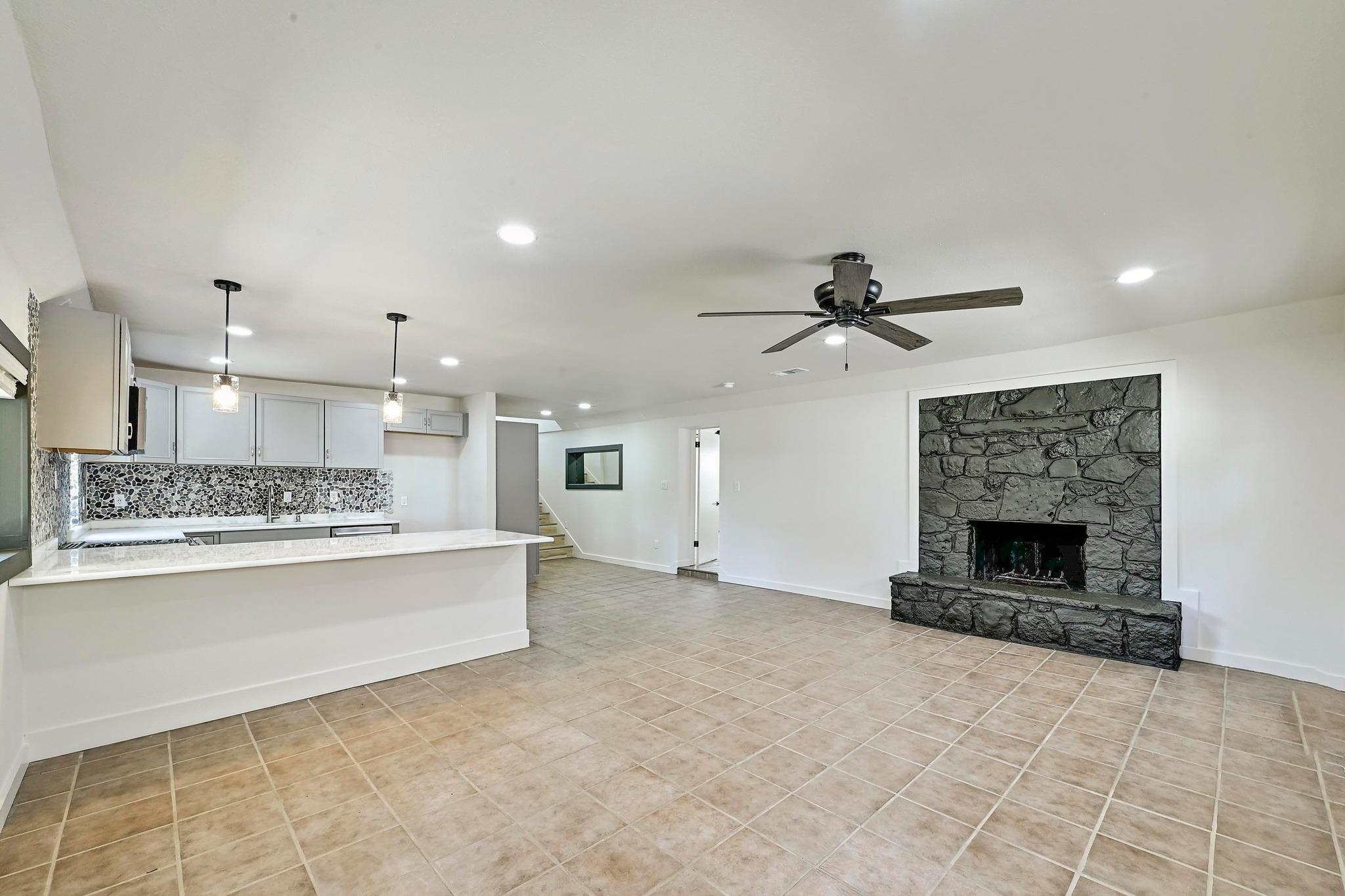 24701 & 000 Martin Ln, Spicewood, TX 78669