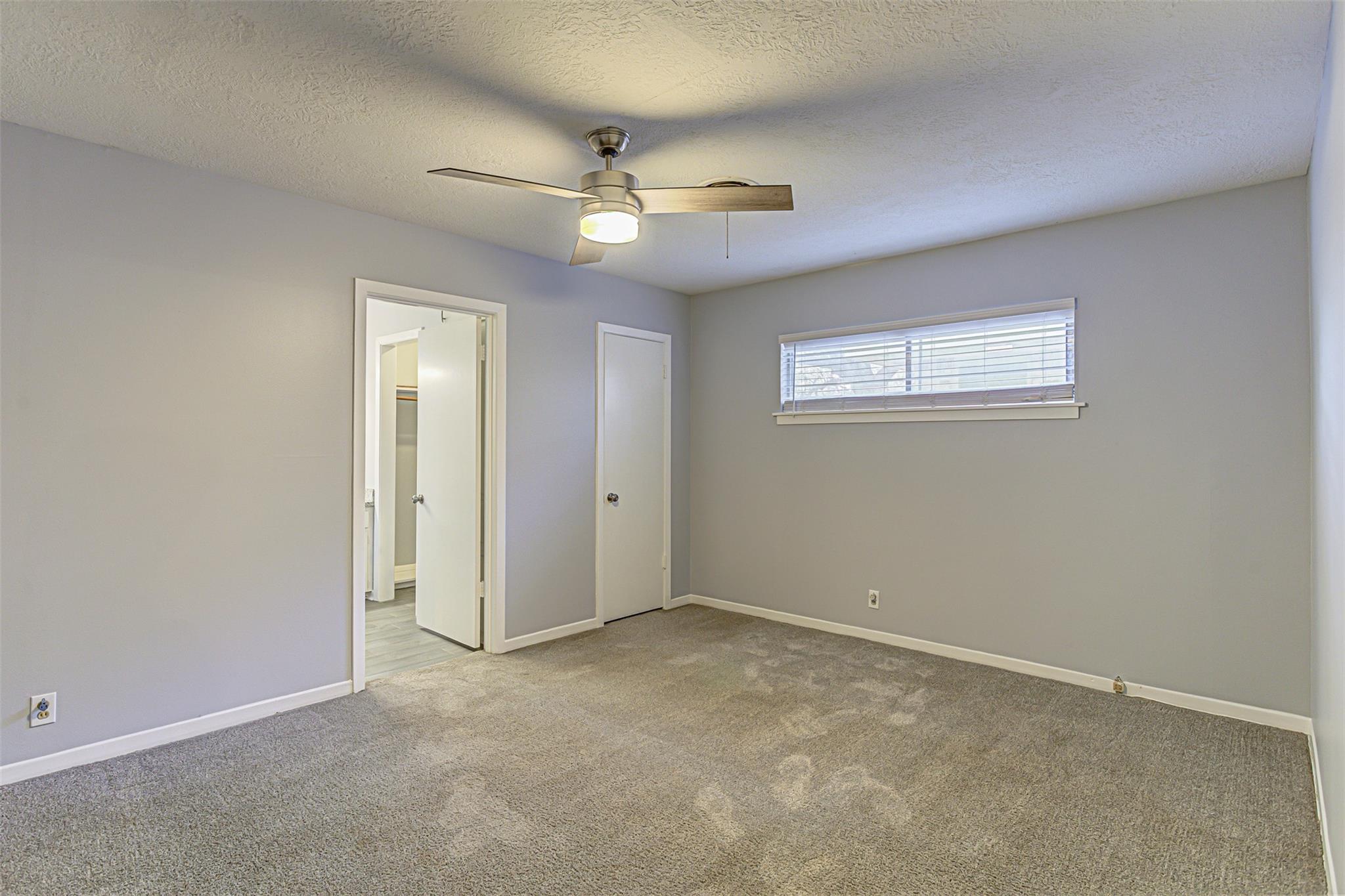 2001 Oakglen Dr, Austin, TX 78745