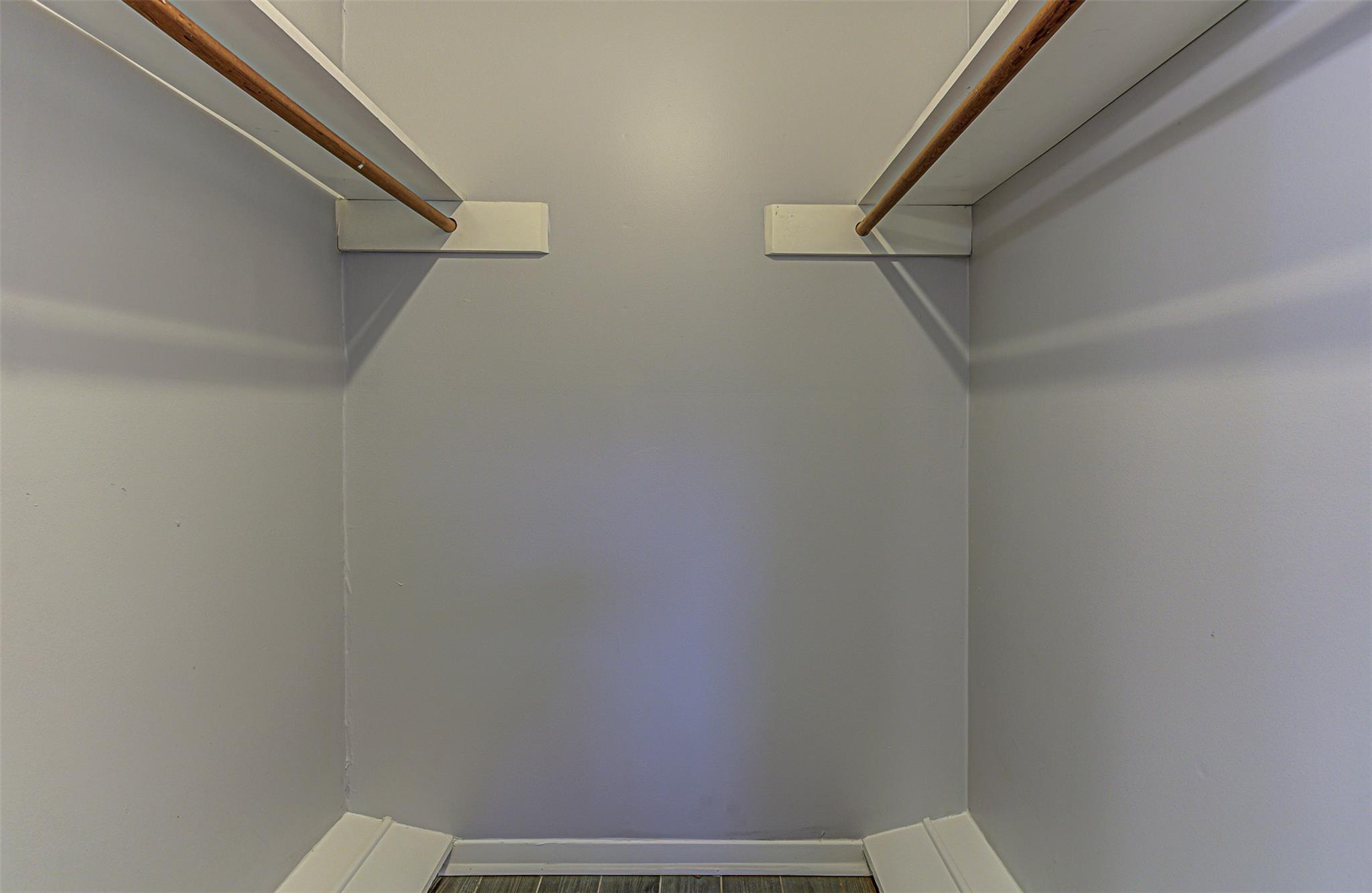 2001 Oakglen Dr, Austin, TX 78745