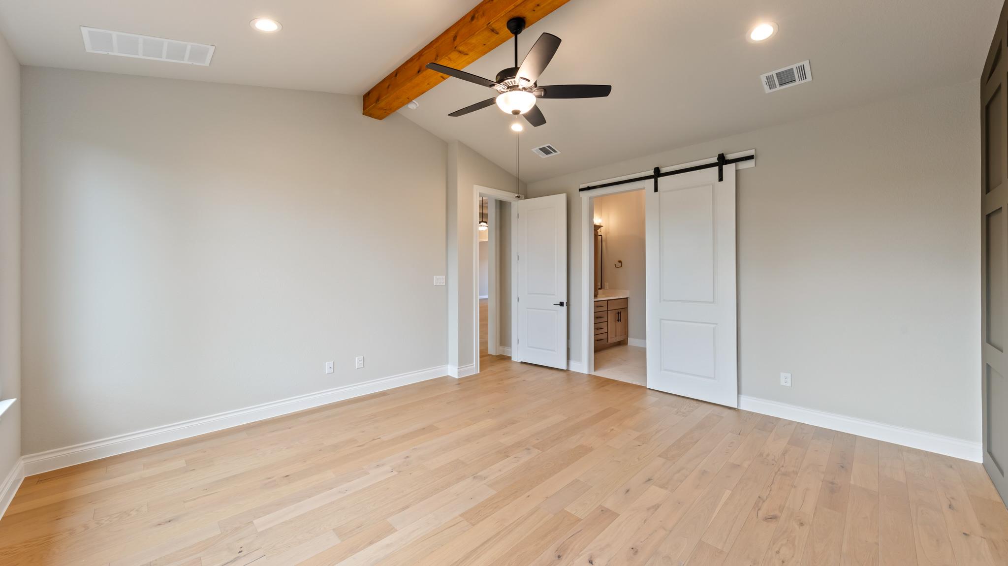 109 Lazy Oak Pl, Spicewood, TX 78669