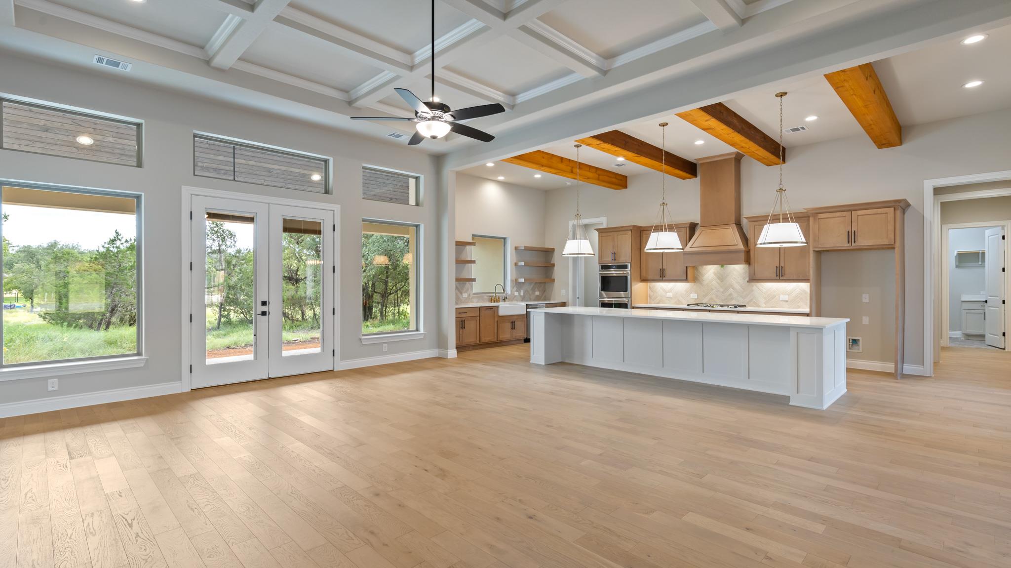 109 Lazy Oak Pl, Spicewood, TX 78669