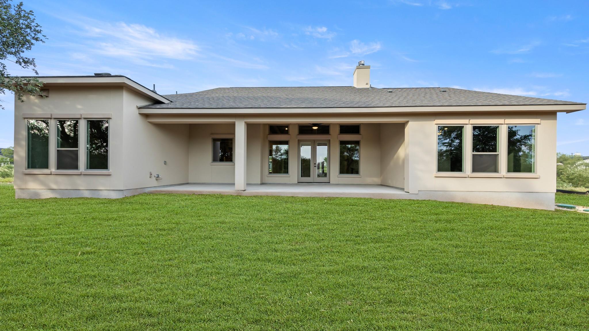 109 Lazy Oak Pl, Spicewood, TX 78669