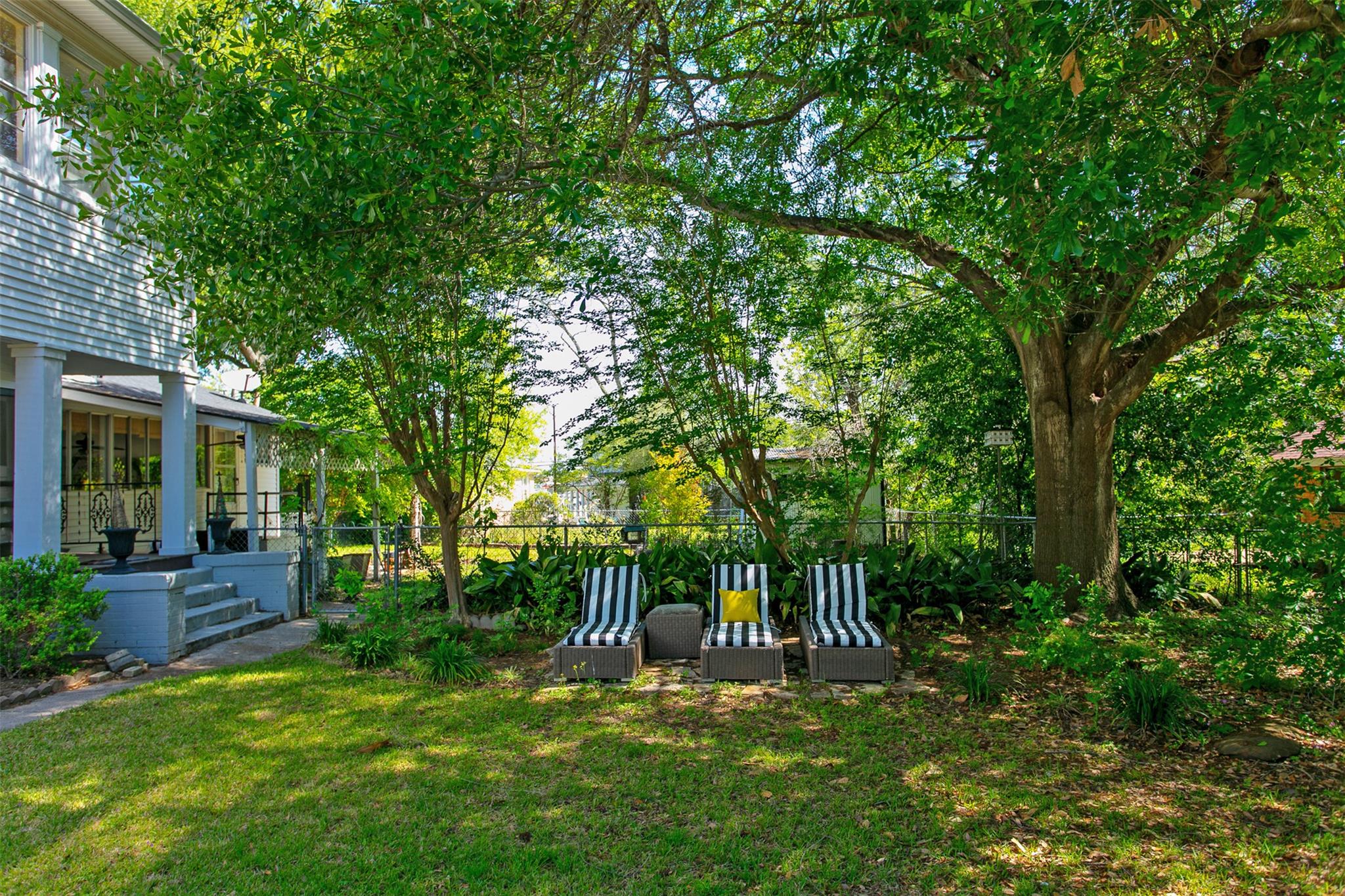 101 S Thomas Street St, Caldwell, TX 77836