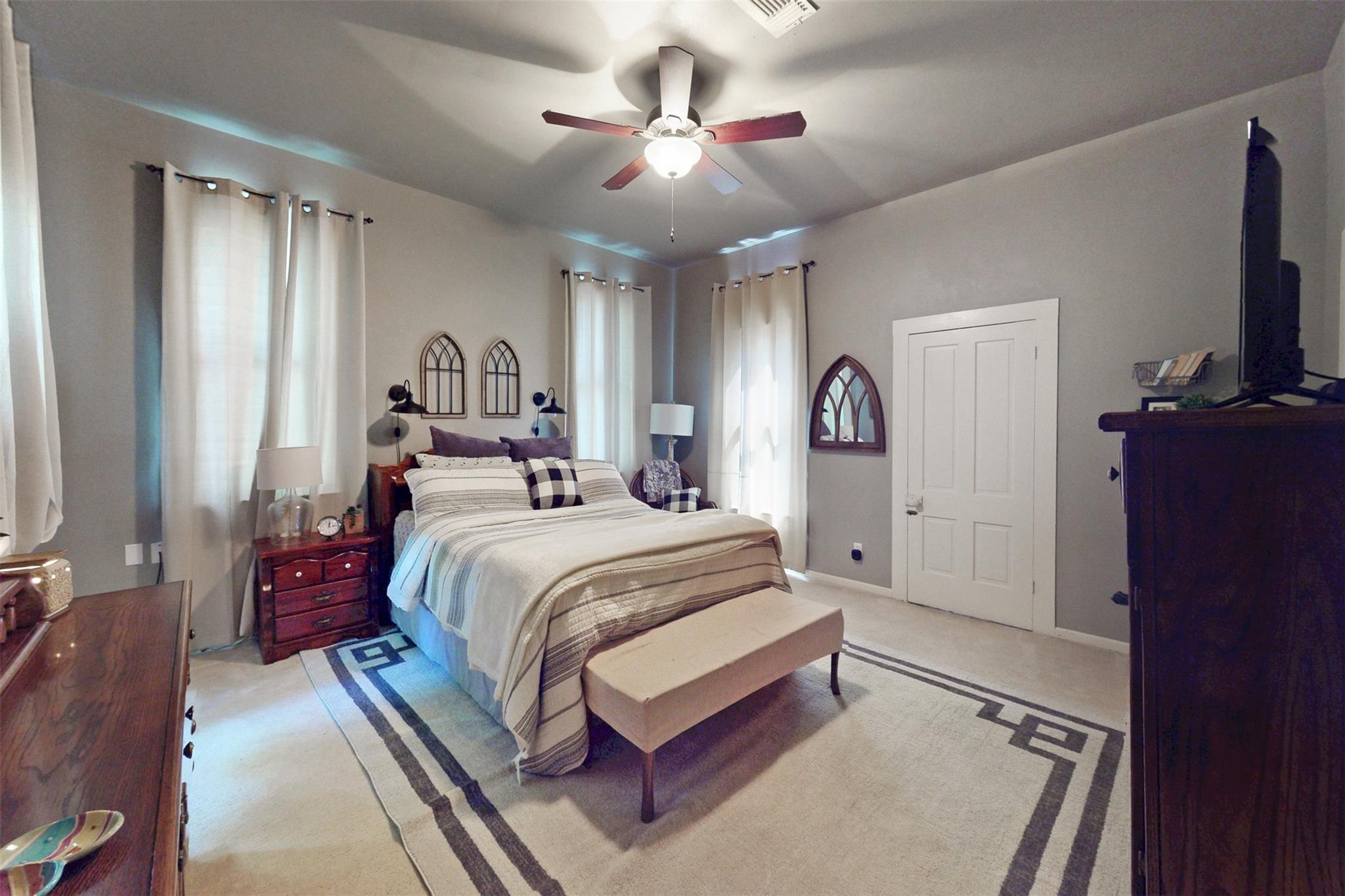 101 S Thomas Street St, Caldwell, TX 77836