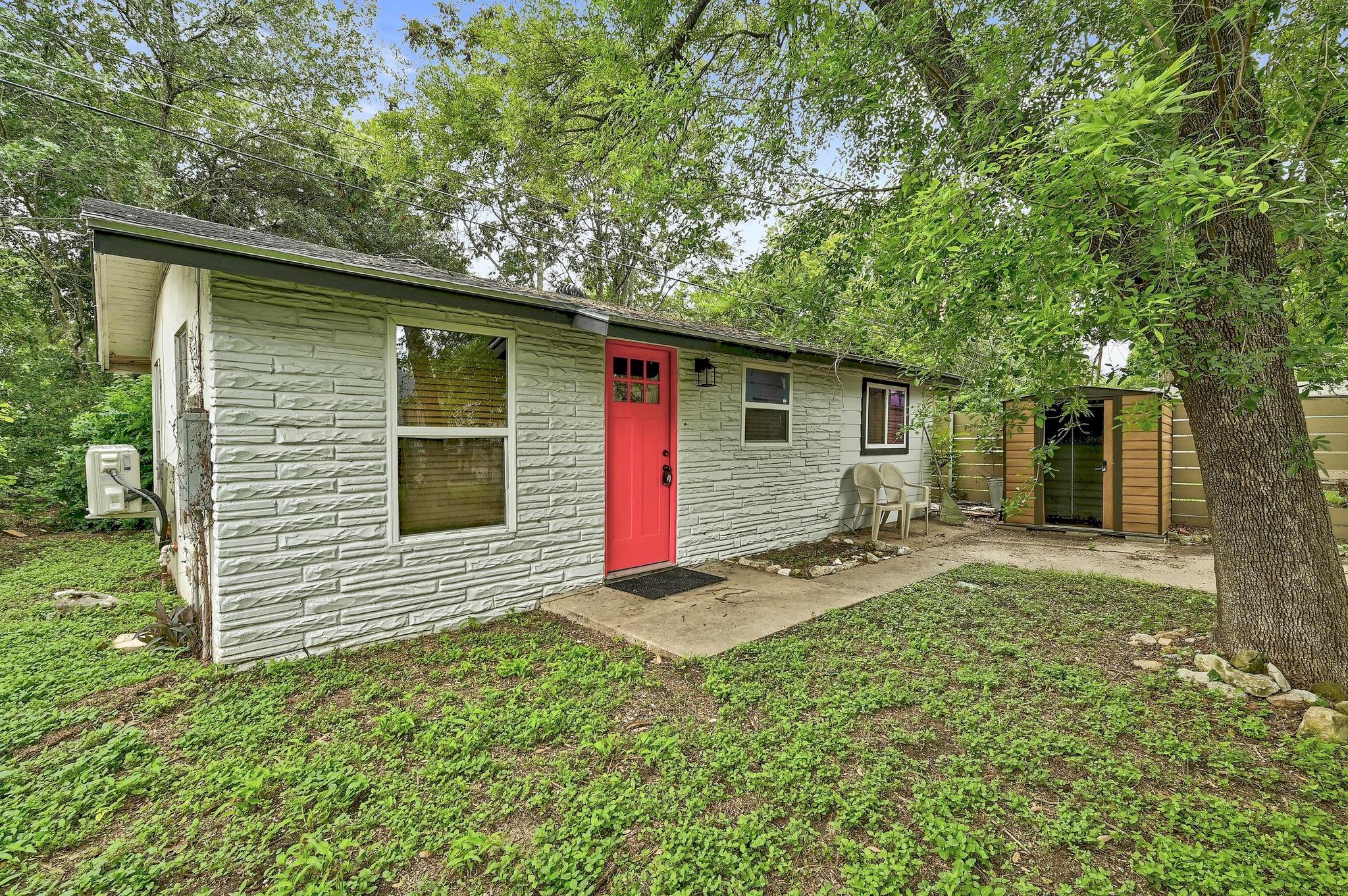 1711 Brentwood St, Austin, TX 78757
