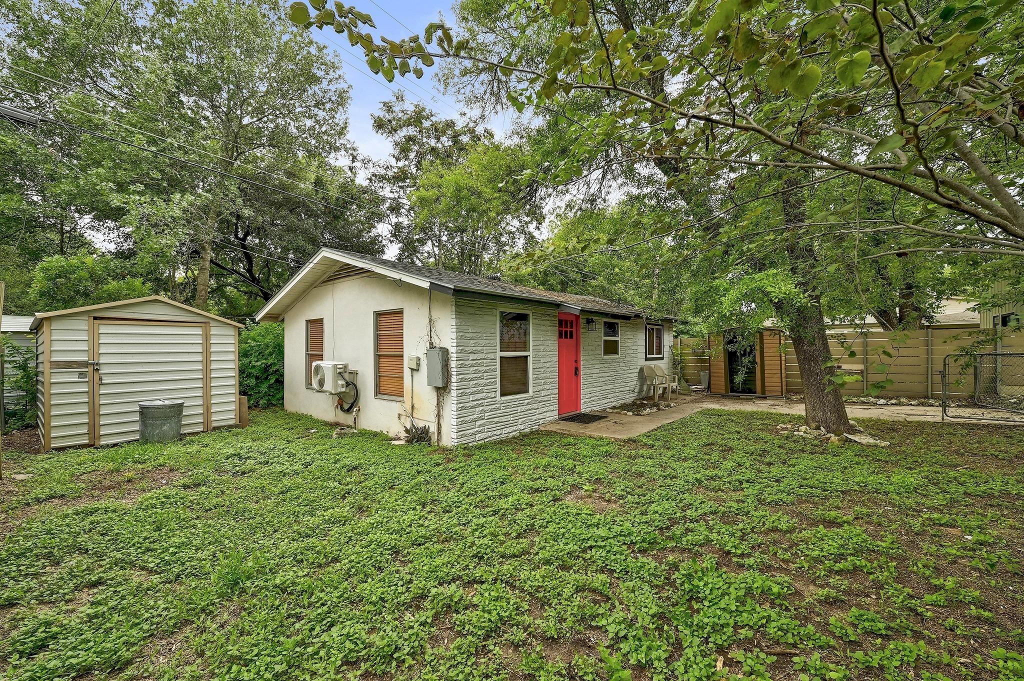 1711 Brentwood St, Austin, TX 78757