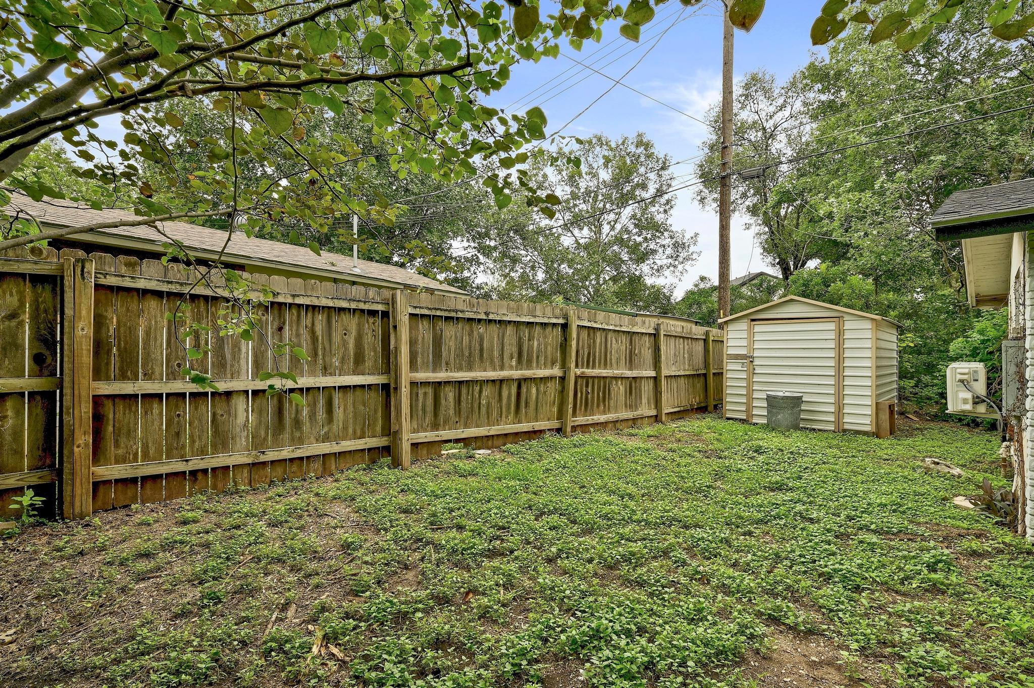 1711 Brentwood St, Austin, TX 78757