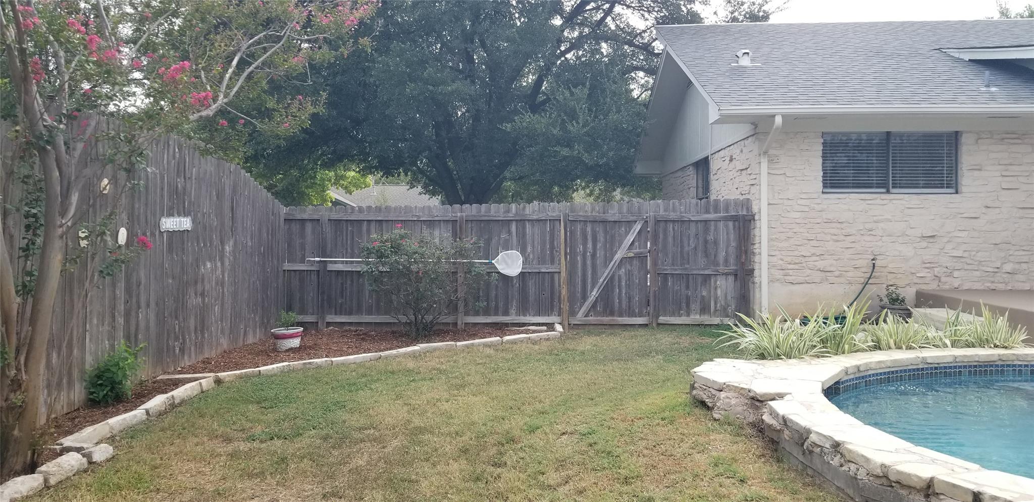 2008 Meadow Brook Dr, Round Rock, TX 78664