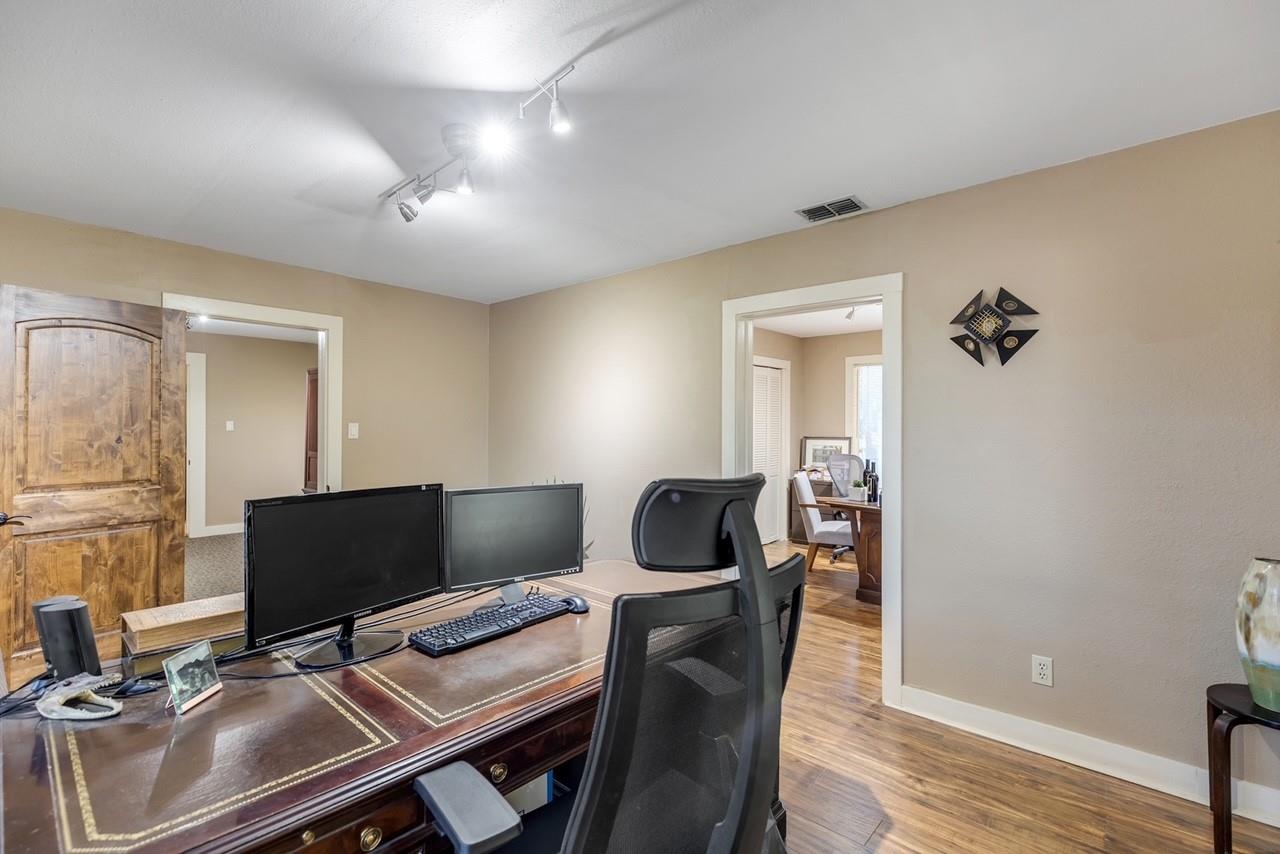 322 Cheatham St, San Marcos, TX 78666