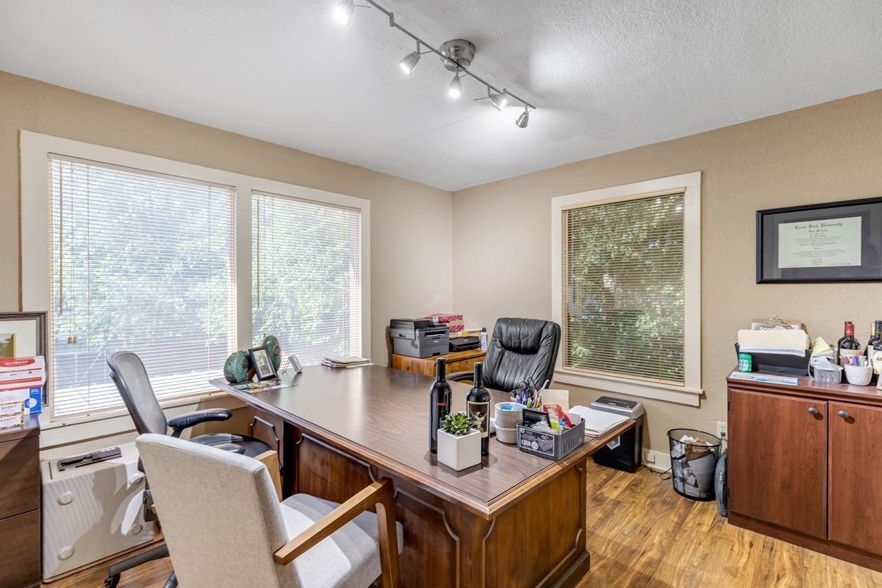 322 Cheatham St, San Marcos, TX 78666