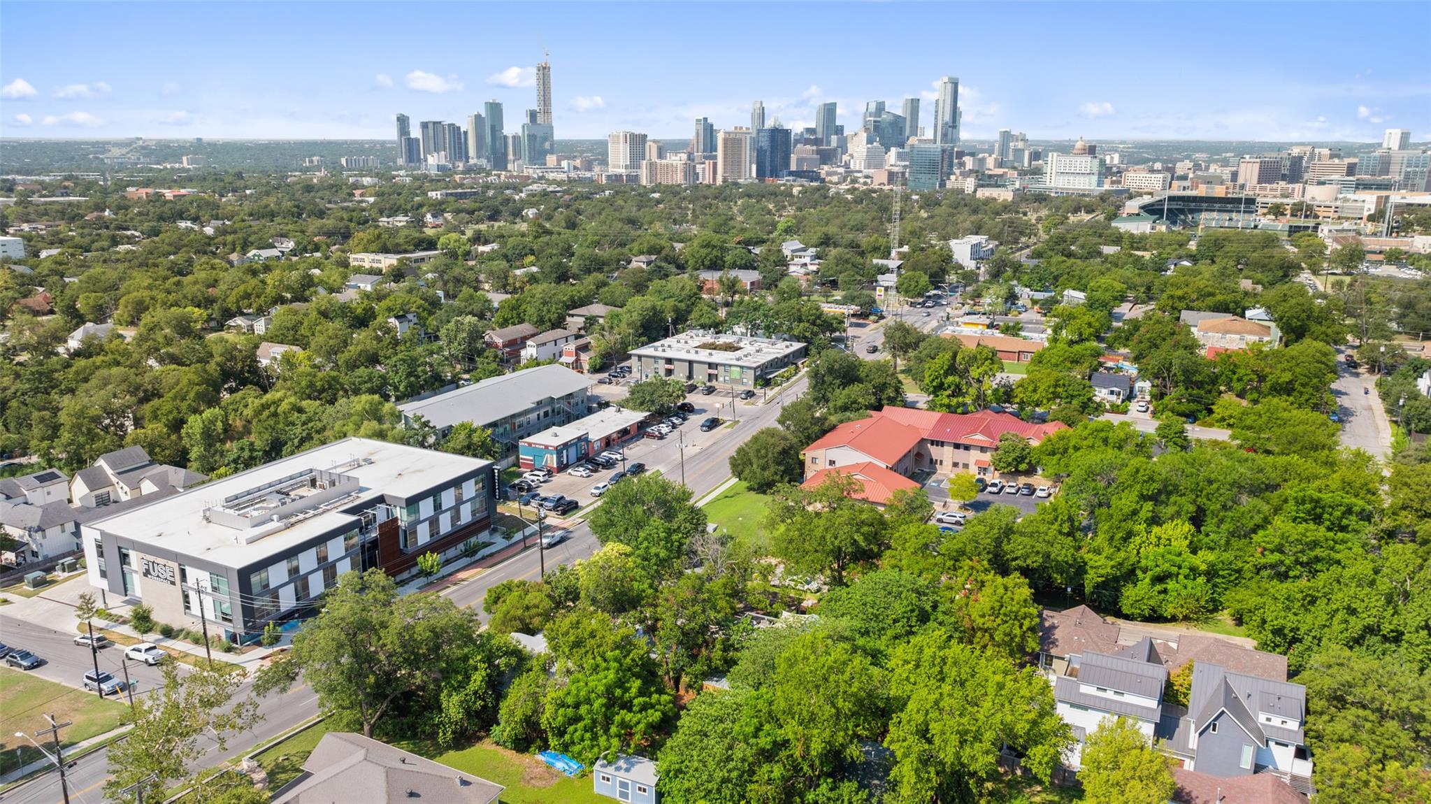 2102 E Martin Luther King Jr Blvd, Austin, TX 78702