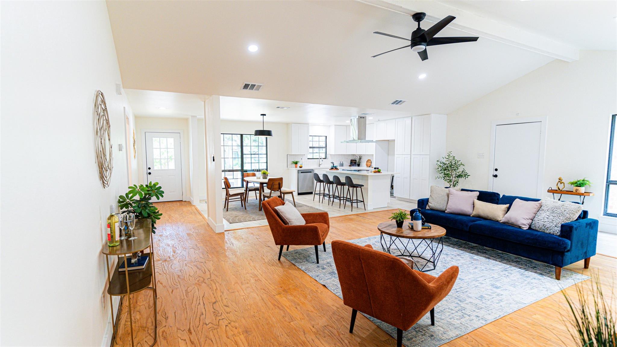 1506 Creek Holw, Austin, TX 78754