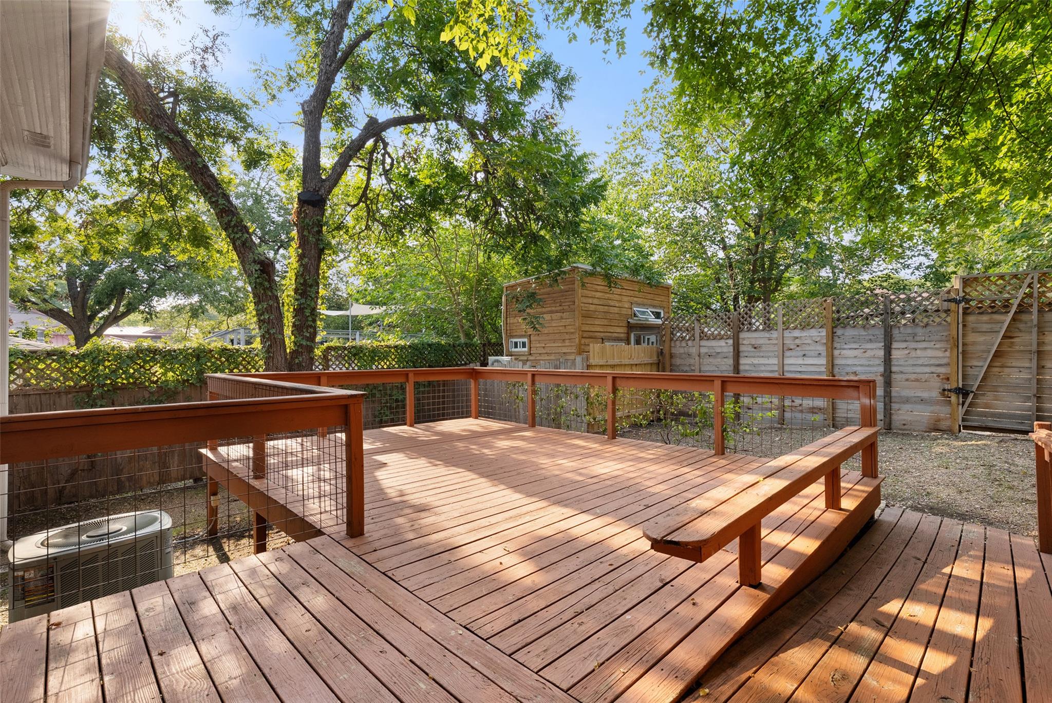 2104 E M L King Jr Blvd, Austin, TX 78702