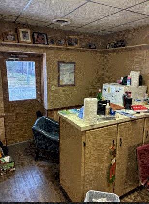 111 W 2nd St, Cameron, TX 76520