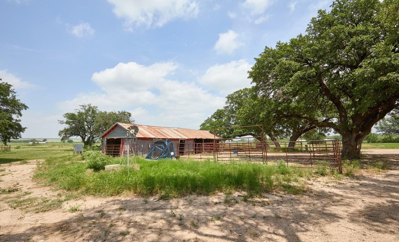2727 County Rd 3091, Rochelle, TX 78686
