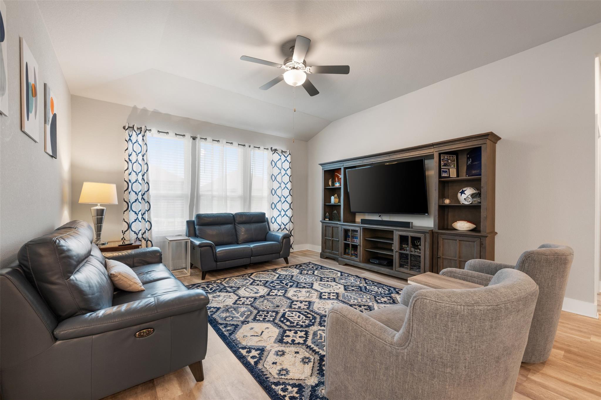 2212 Prairie Oaks Dr, Georgetown, TX 78628