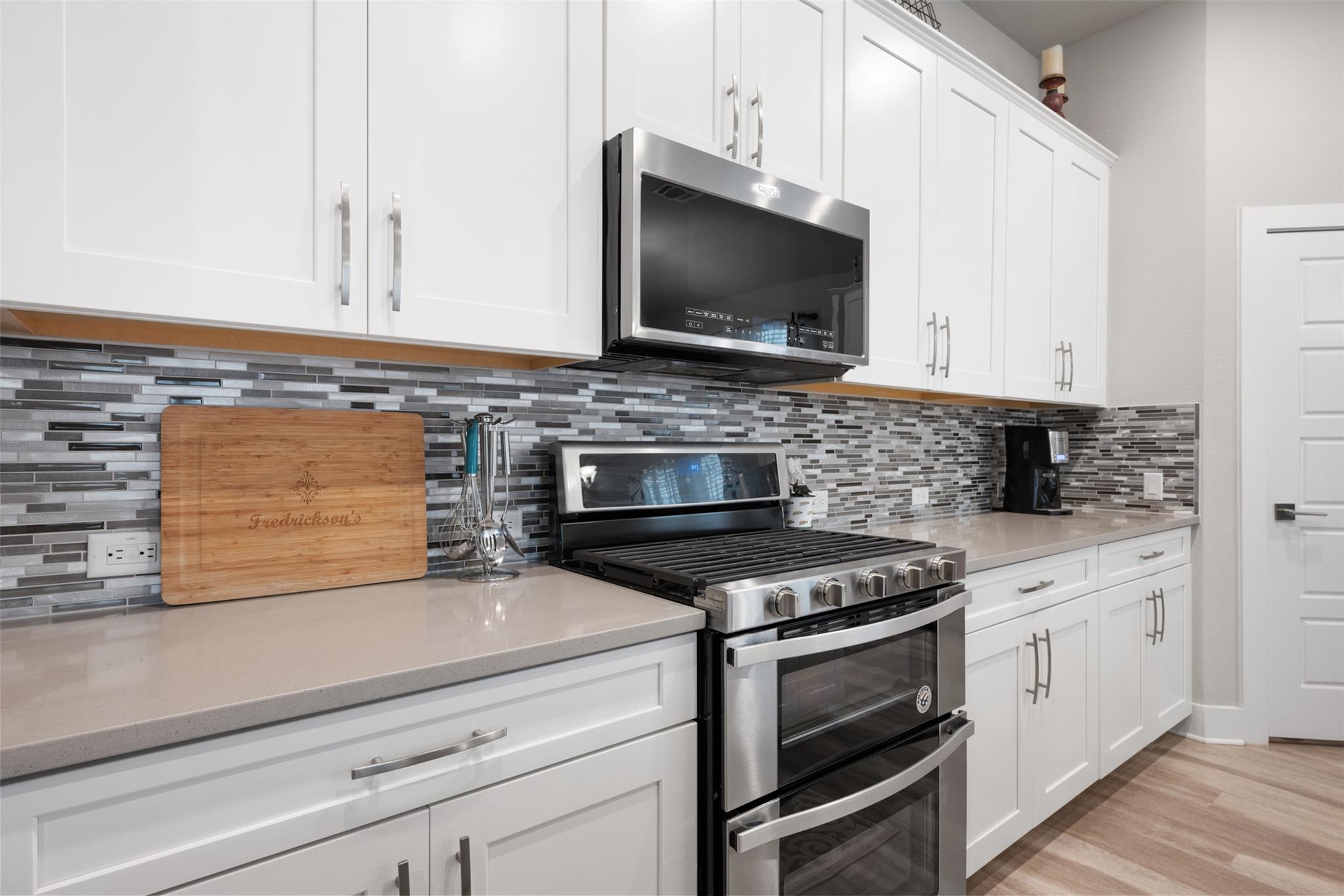 2212 Prairie Oaks Dr, Georgetown, TX 78628