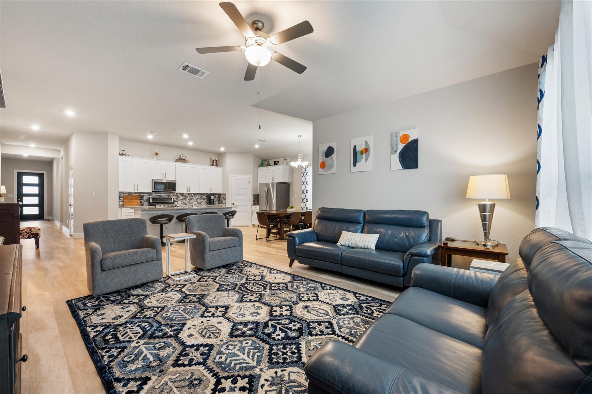 2212 Prairie Oaks Dr, Georgetown, TX 78628