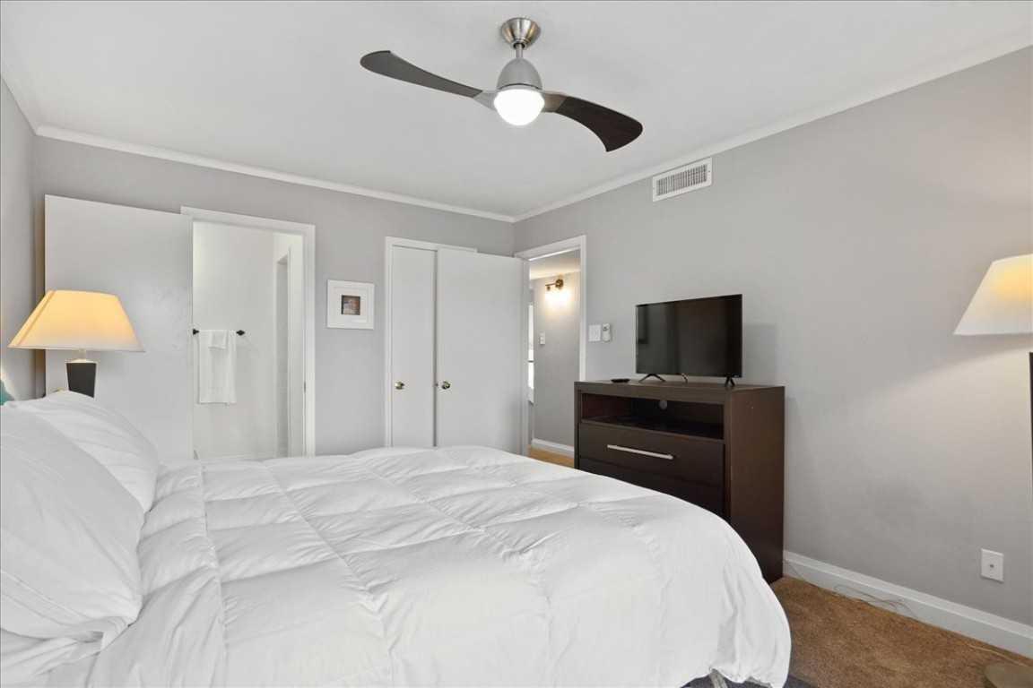 156 World Of Tennis Sq # D-167, Lakeway, TX 78738