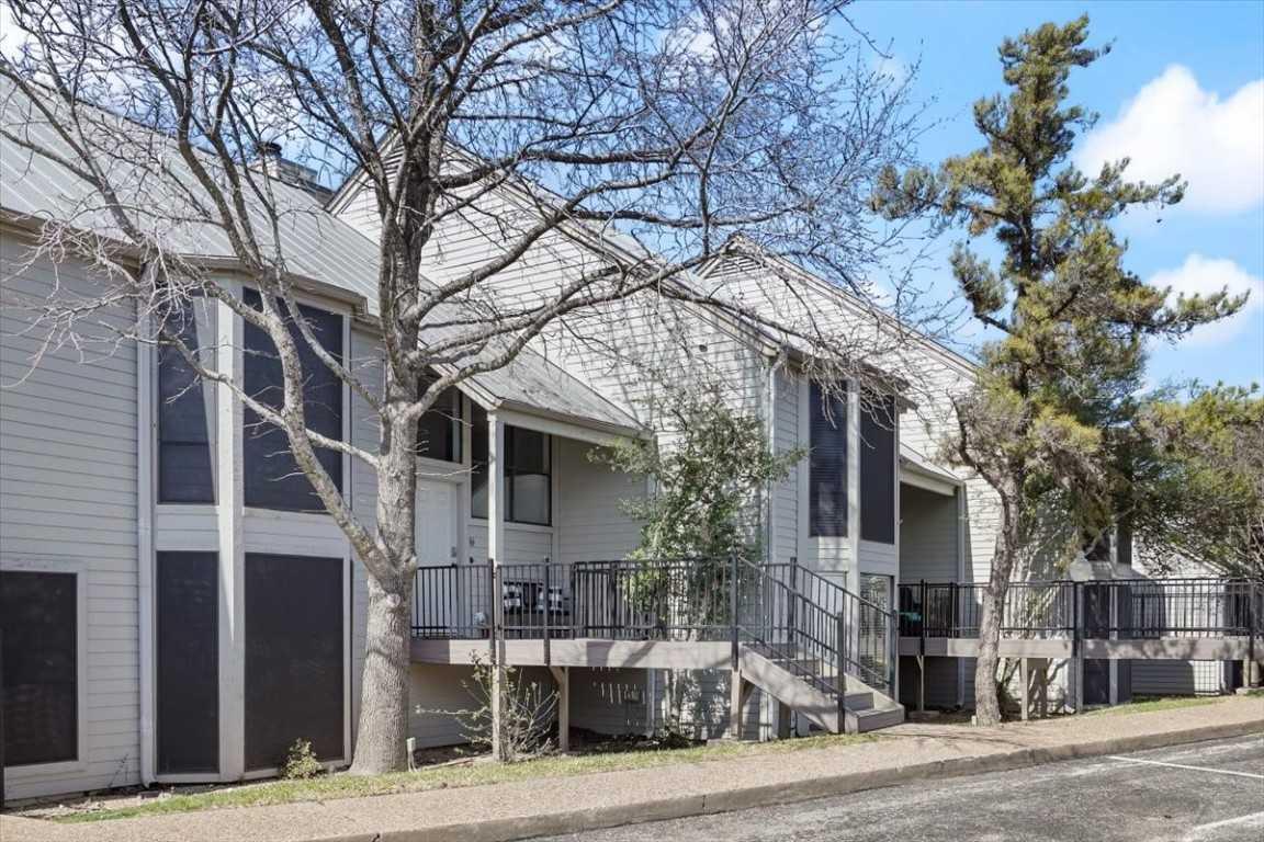 156 World Of Tennis Sq # D-167, Lakeway, TX 78738