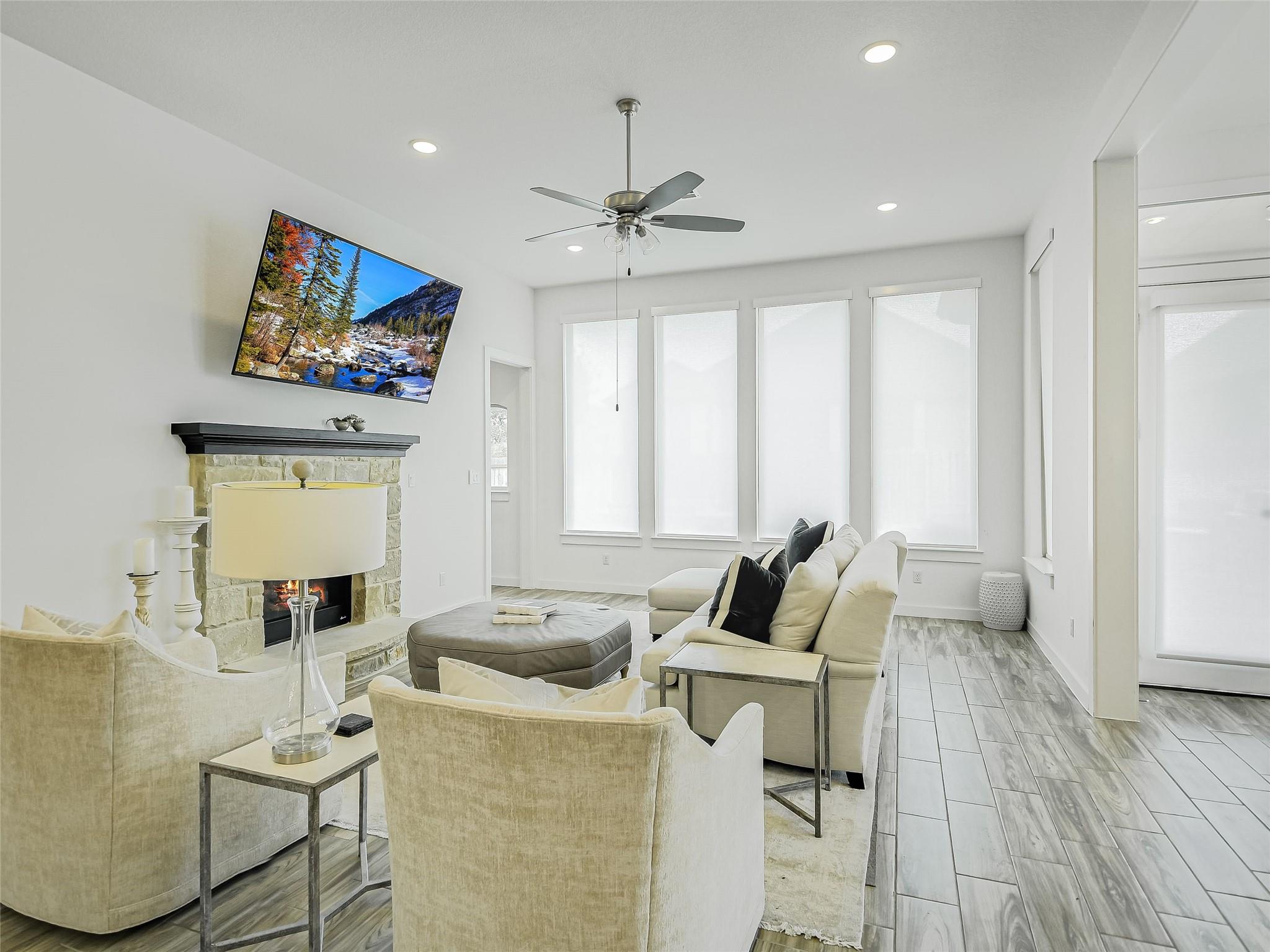 109 Quiet Oak Rd, San Marcos, TX 78666