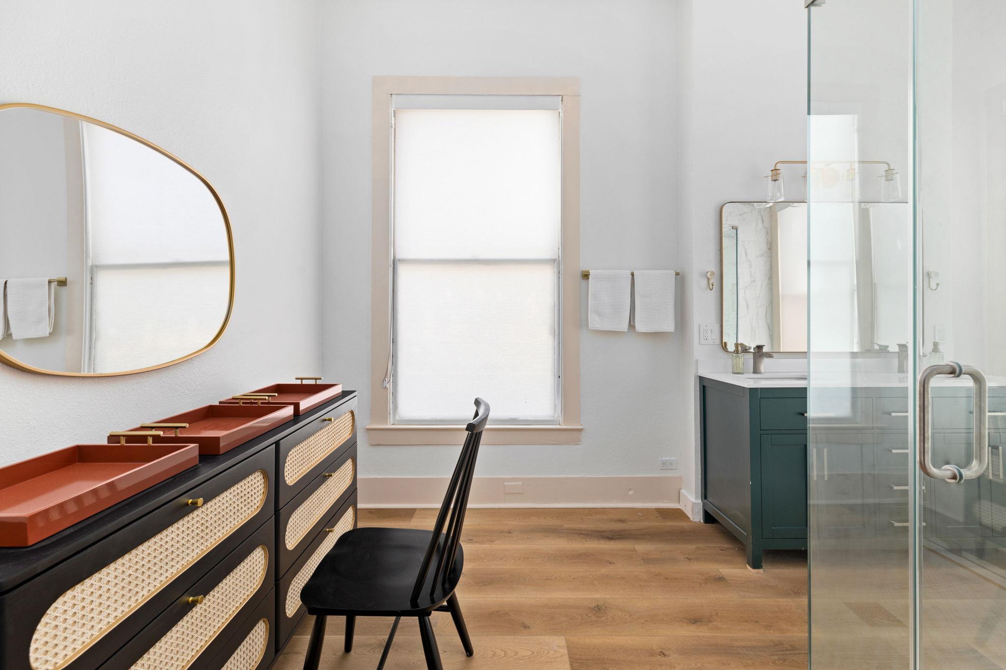 110 E Craig Pl # 1, San Antonio, TX 78212