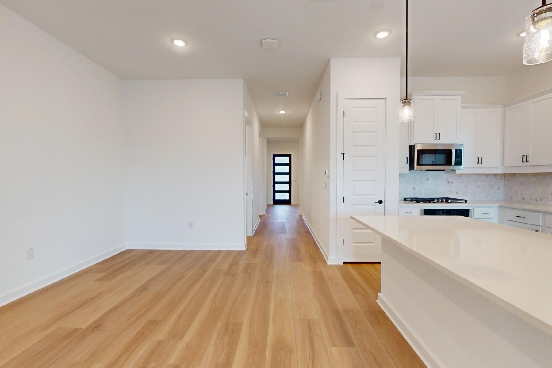 829 Beaverton Dr, Leander, TX 78641