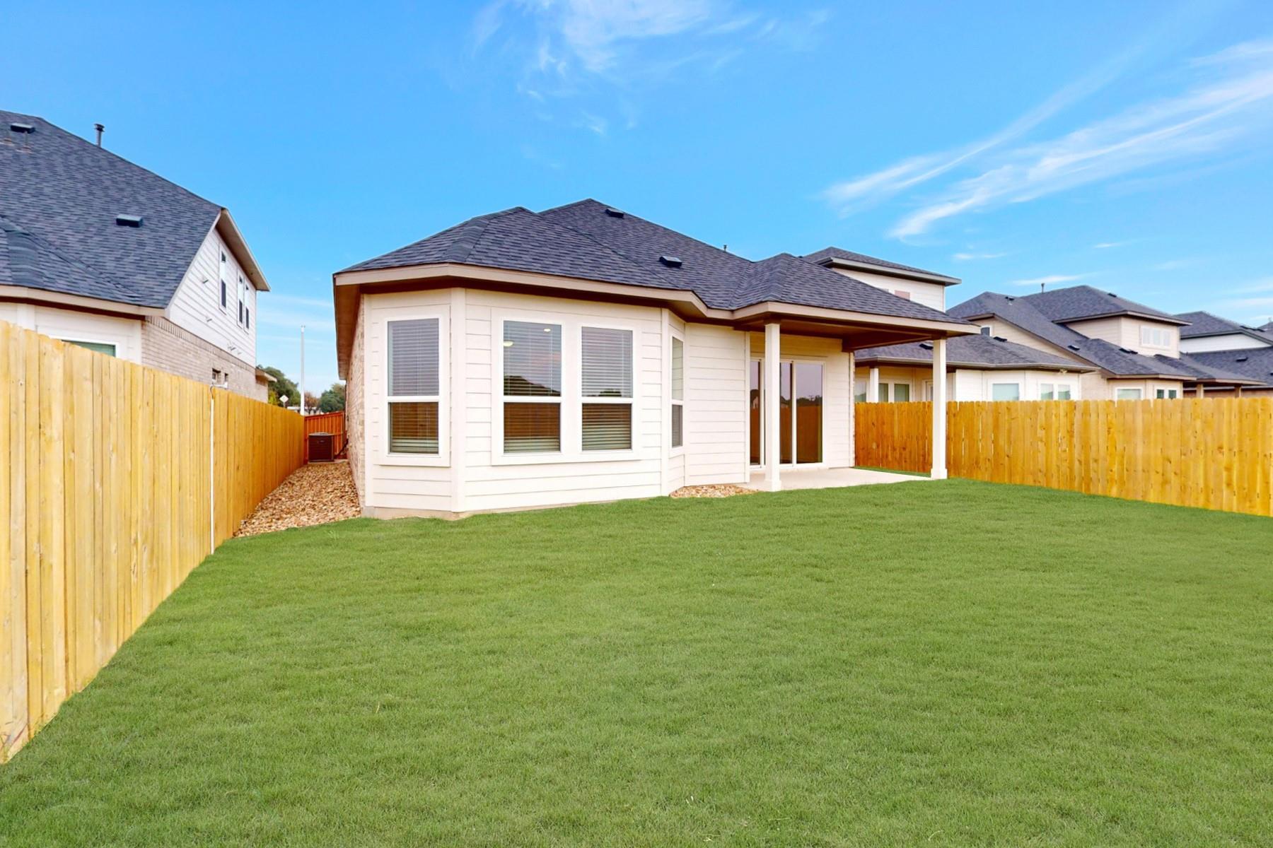 829 Beaverton Dr, Leander, TX 78641