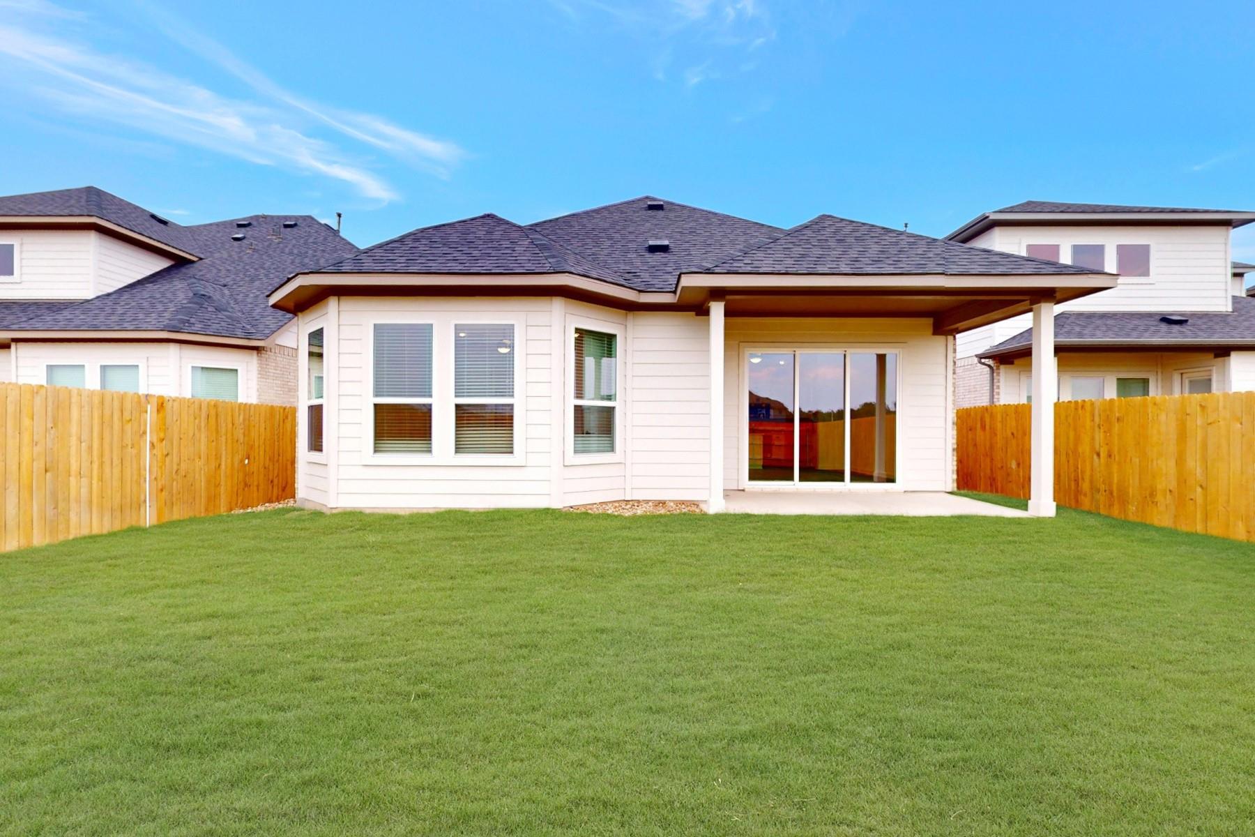 829 Beaverton Dr, Leander, TX 78641