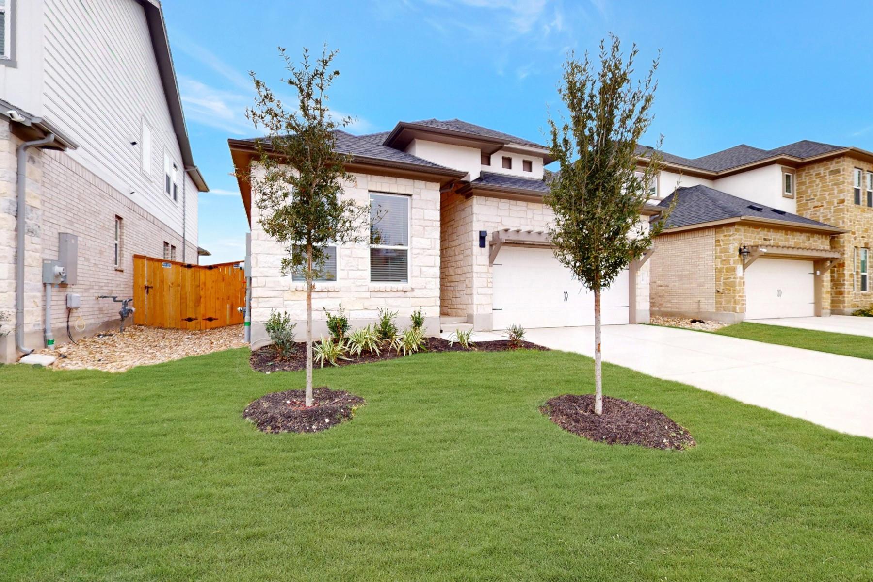 829 Beaverton Dr, Leander, TX 78641