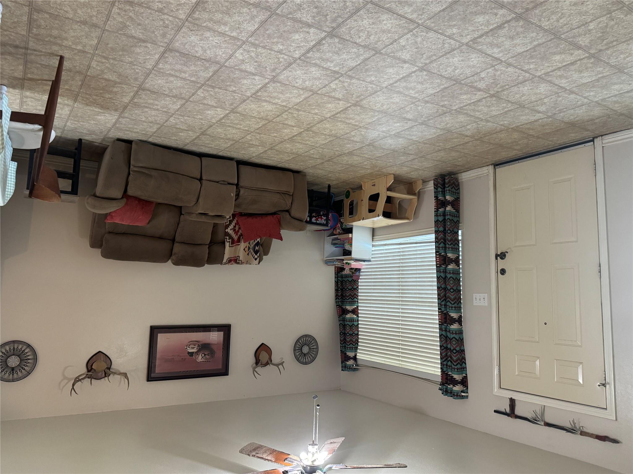 200 N 7th St, Lometa, TX 76853