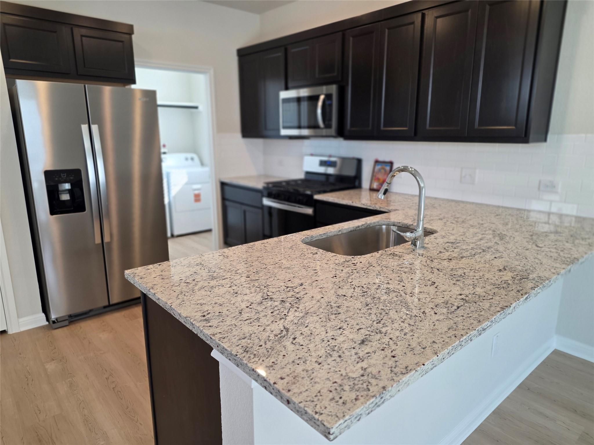 2219 Oscar Eli Pl, Round Rock, TX 78665