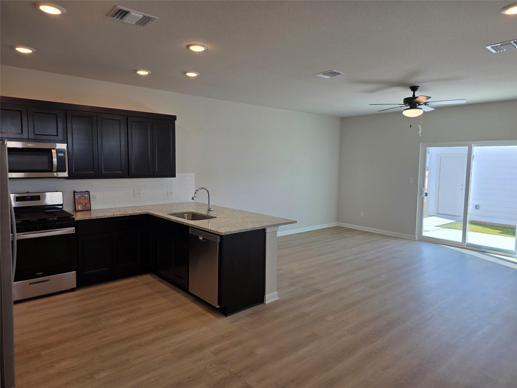 2219 Oscar Eli Pl, Round Rock, TX 78665