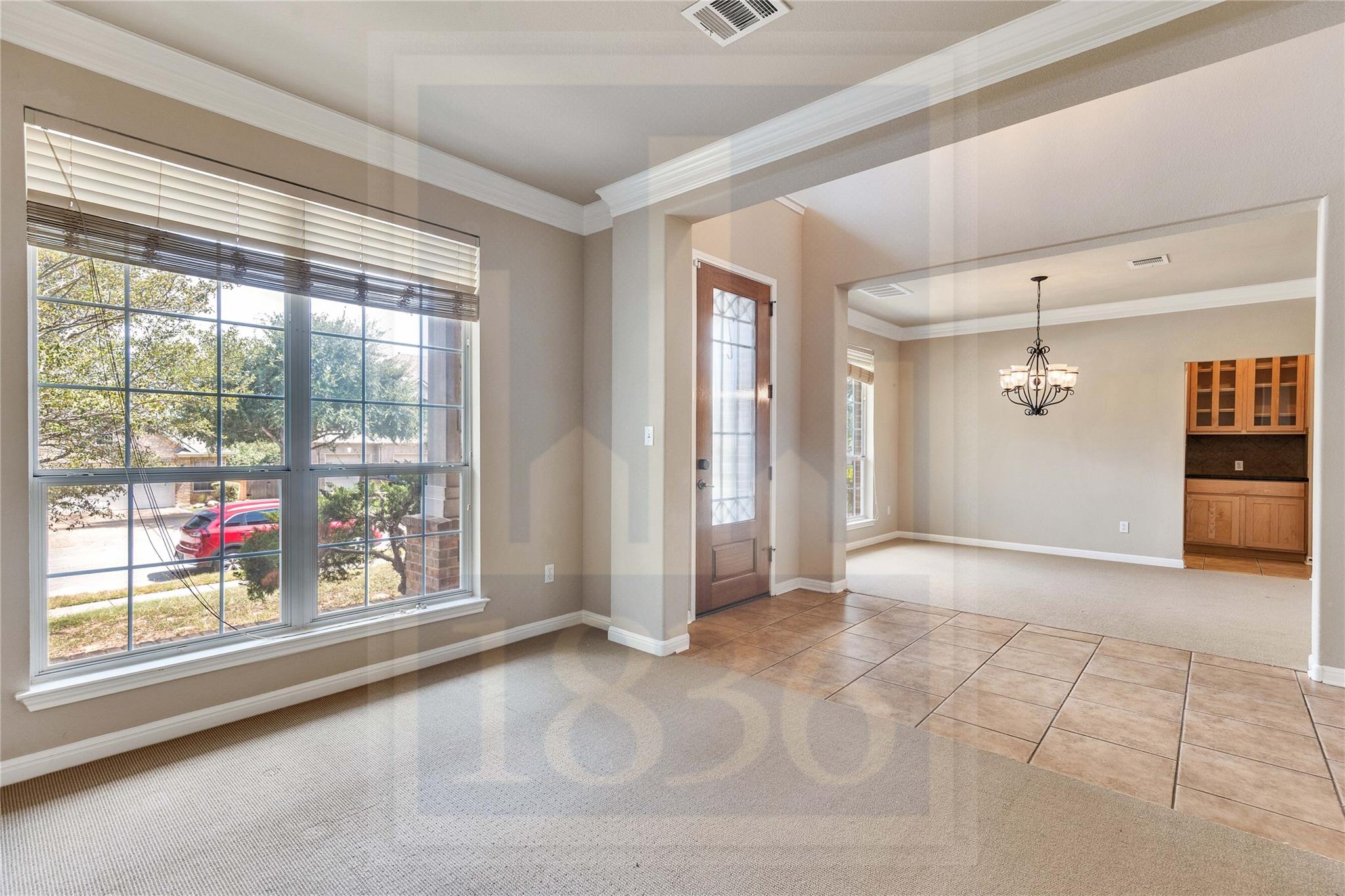 150 Abbey Dr, Austin, TX 78737