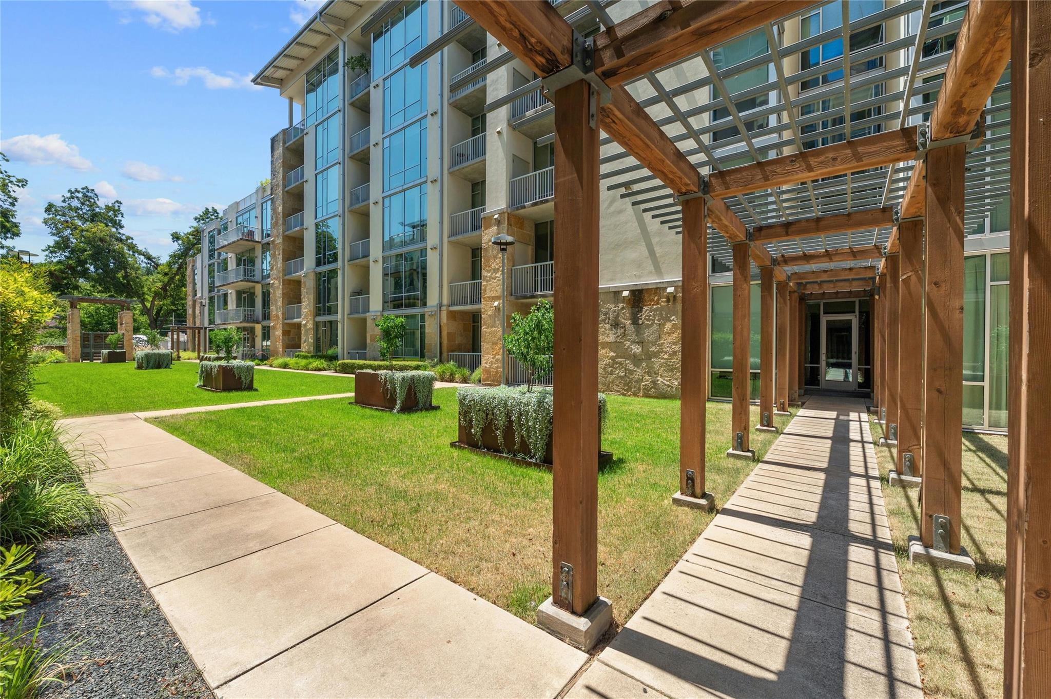 1600 Barton Springs Rd # 6404, Austin, TX 78704
