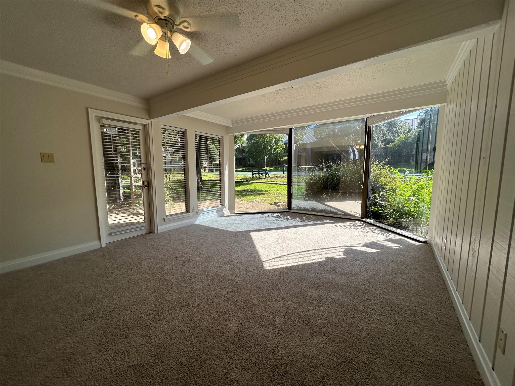 193 WORLD OF TENNIS Sq, Lakeway, TX 78738