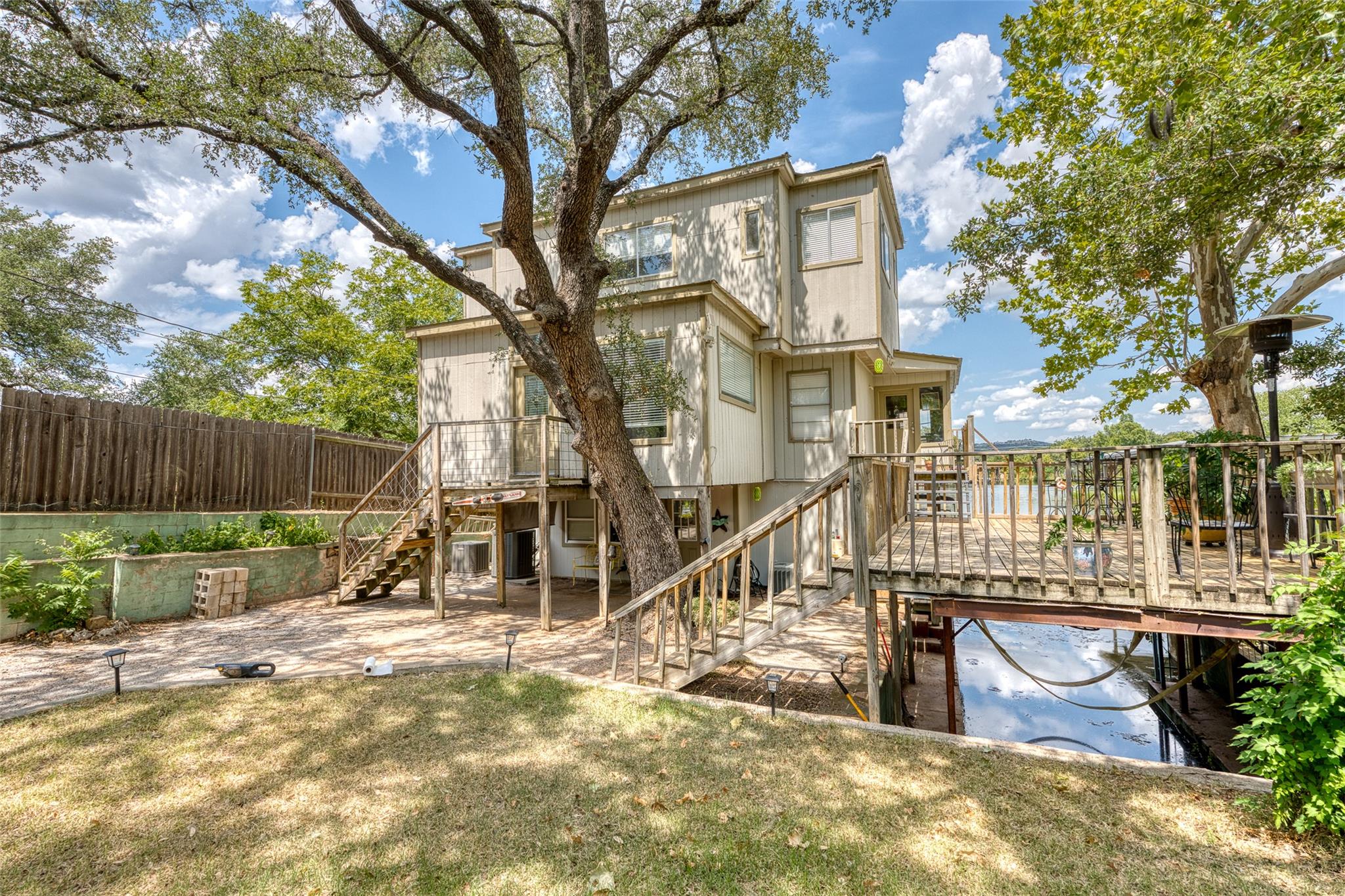 815 County Road 126, Kingsland, TX 78639