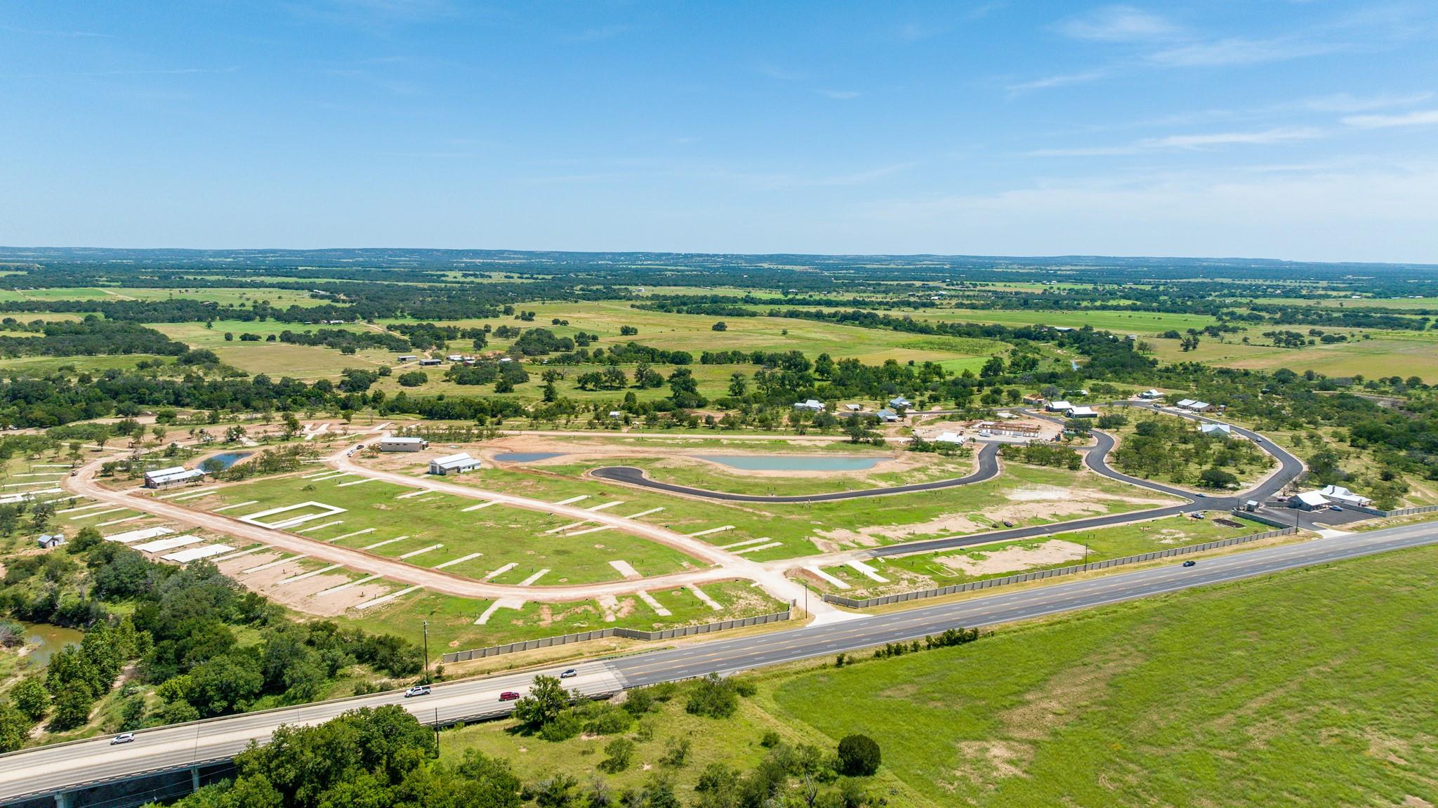 165 Resort Ct # 165, Fredericksburg, TX 78624